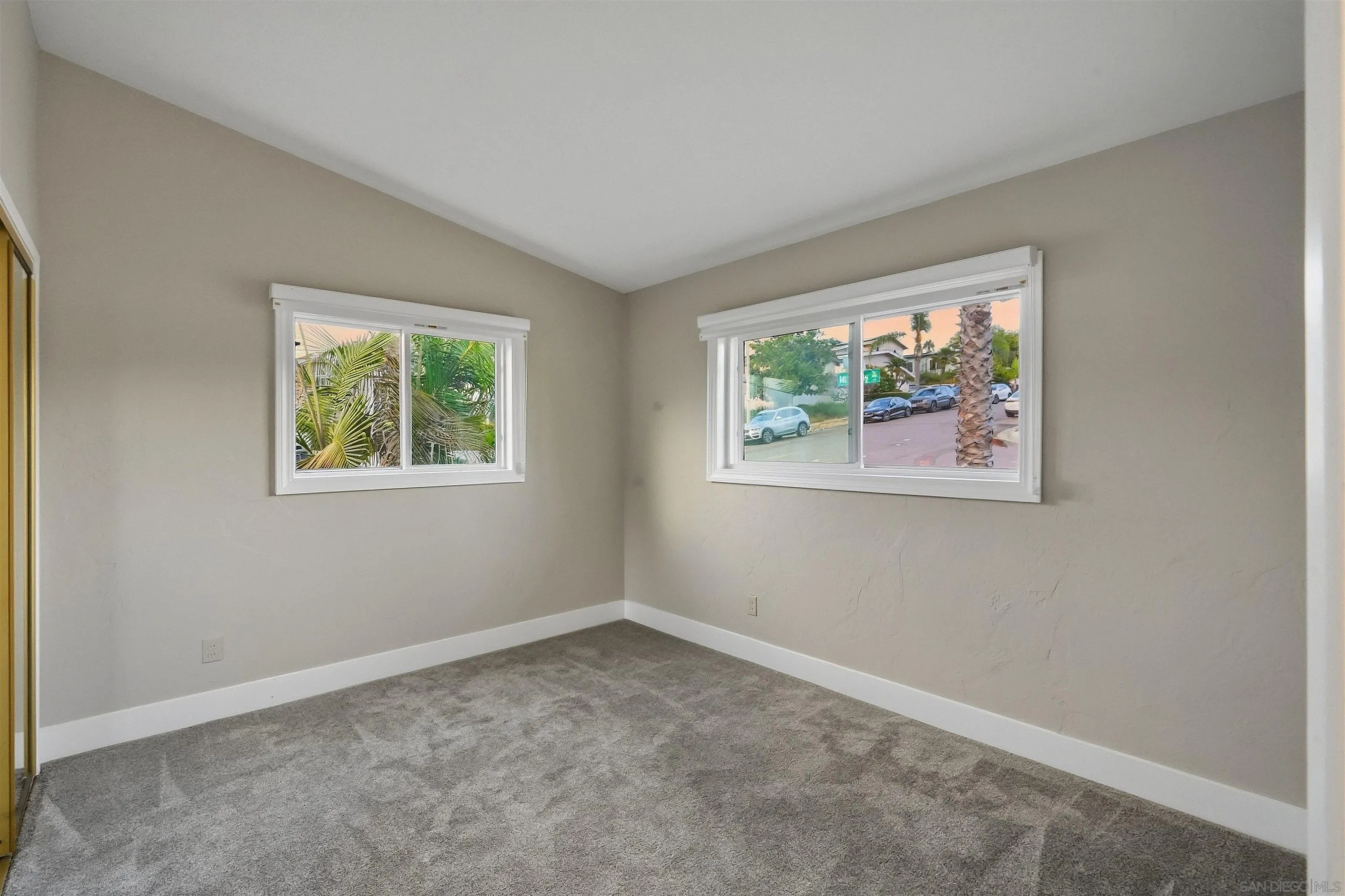 https://cdn.realtyfeed.com/cdn/127/260022598/bd65be80a8e4193d2c84b28ab355420d.webp