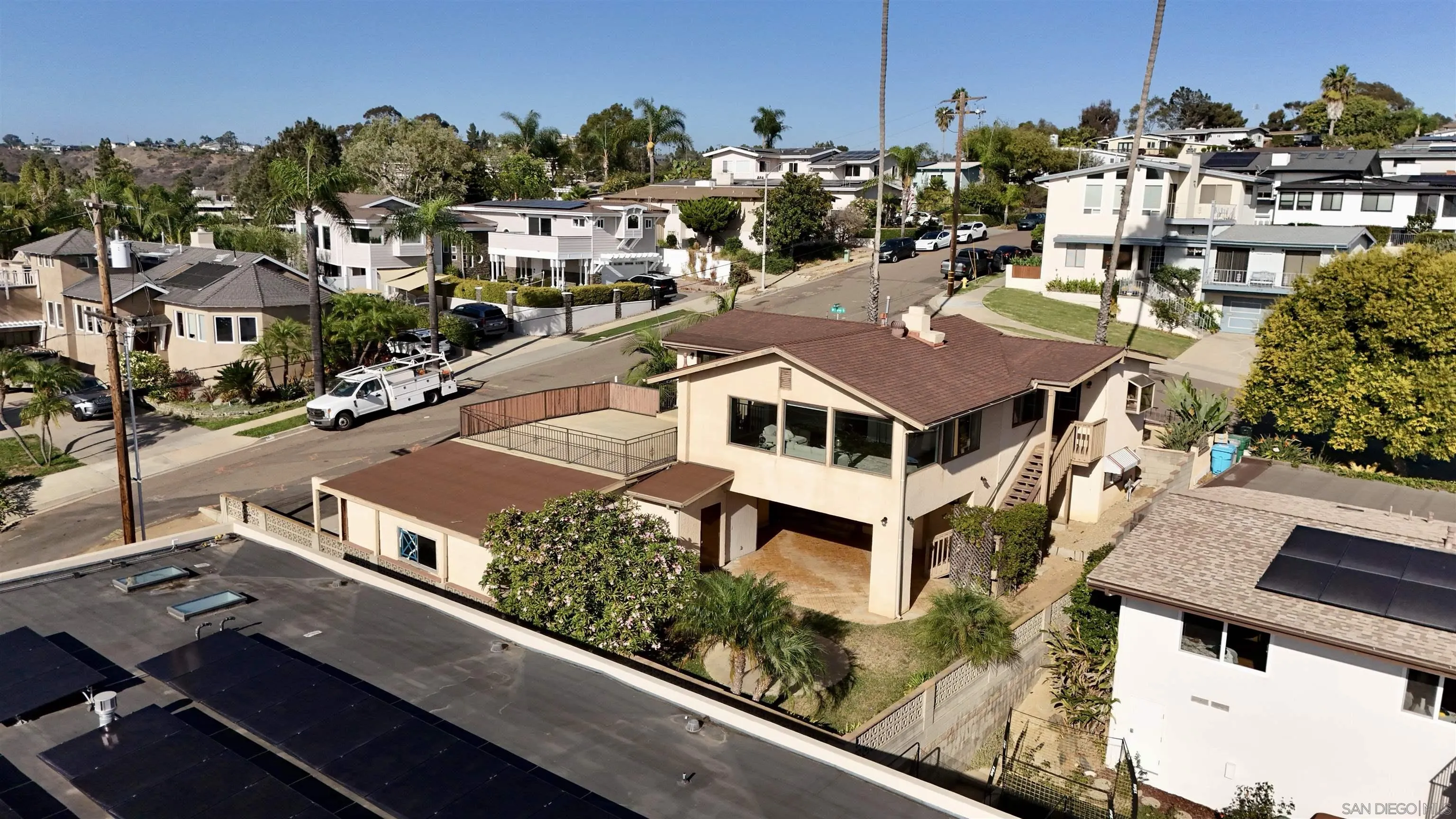 https://cdn.realtyfeed.com/cdn/127/260022598/df00787c603e508b1d9c3a01d3e14fad.webp