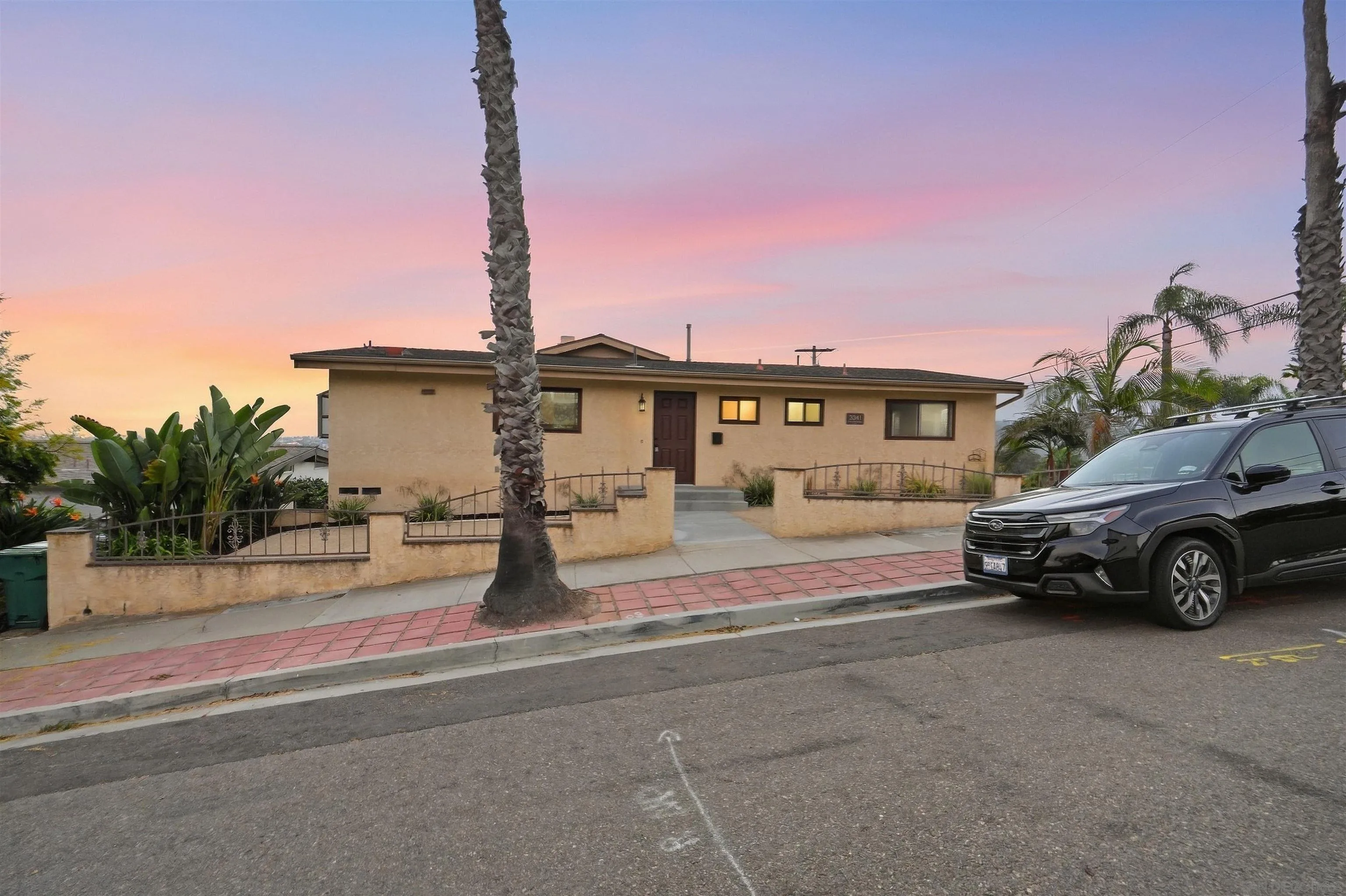 https://cdn.realtyfeed.com/cdn/127/260022598/ebd3a3020d73f8fed2d350a4966f66ae.webp