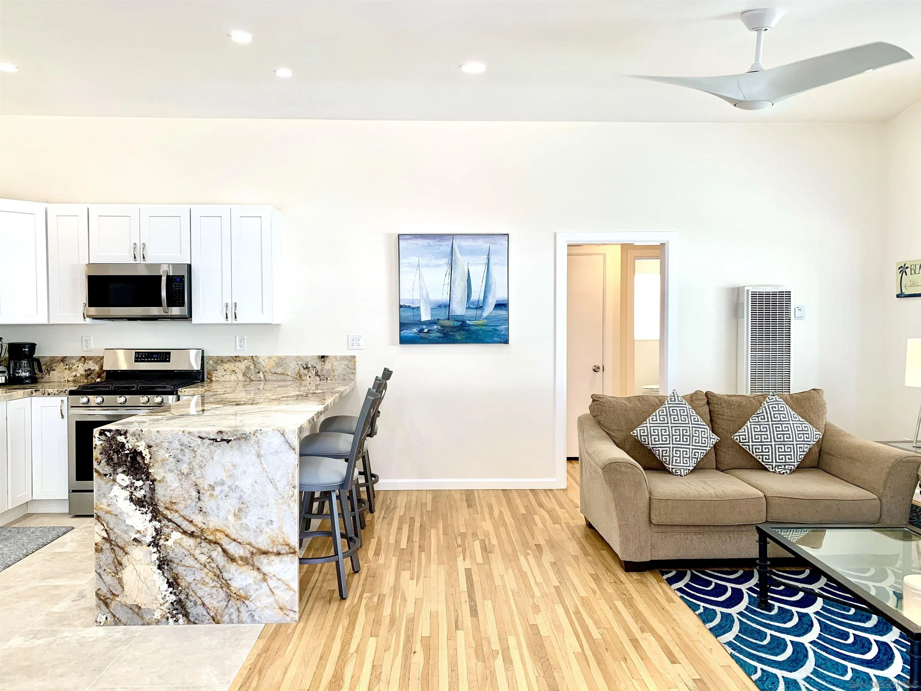 7674 La Jolla Blvd, La Jolla, CA 92037 - Photo 2 of 16, La Jolla, CA