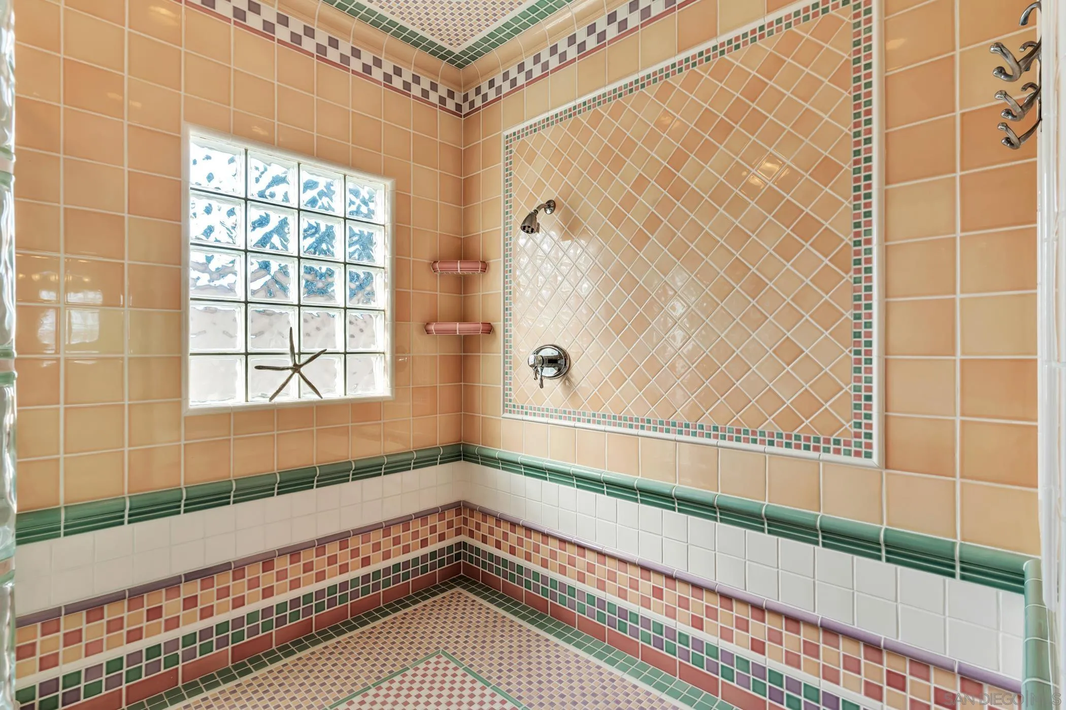 https://cdn.realtyfeed.com/cdn/127/260022603/3aafa2f454a34a053c5aa8634856fefe.webp