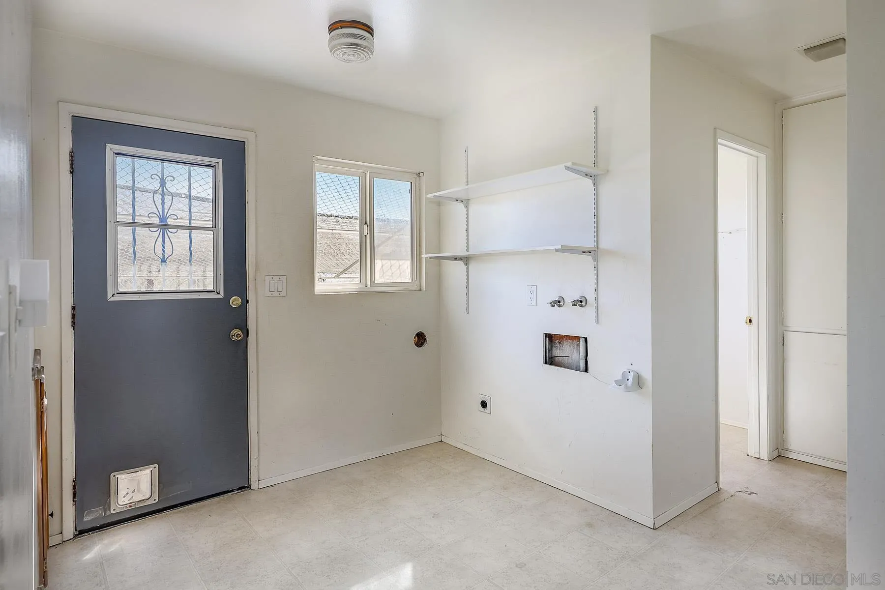 https://cdn.realtyfeed.com/cdn/127/260022604/6d686ef39ba6e35813b46e410904d822.webp