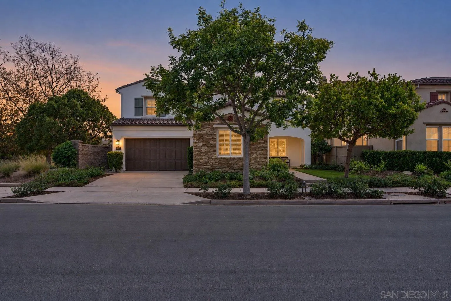 https://cdn.realtyfeed.com/cdn/127/260022605/b6ab4ed50f1e384c03e58375095ca228.webp