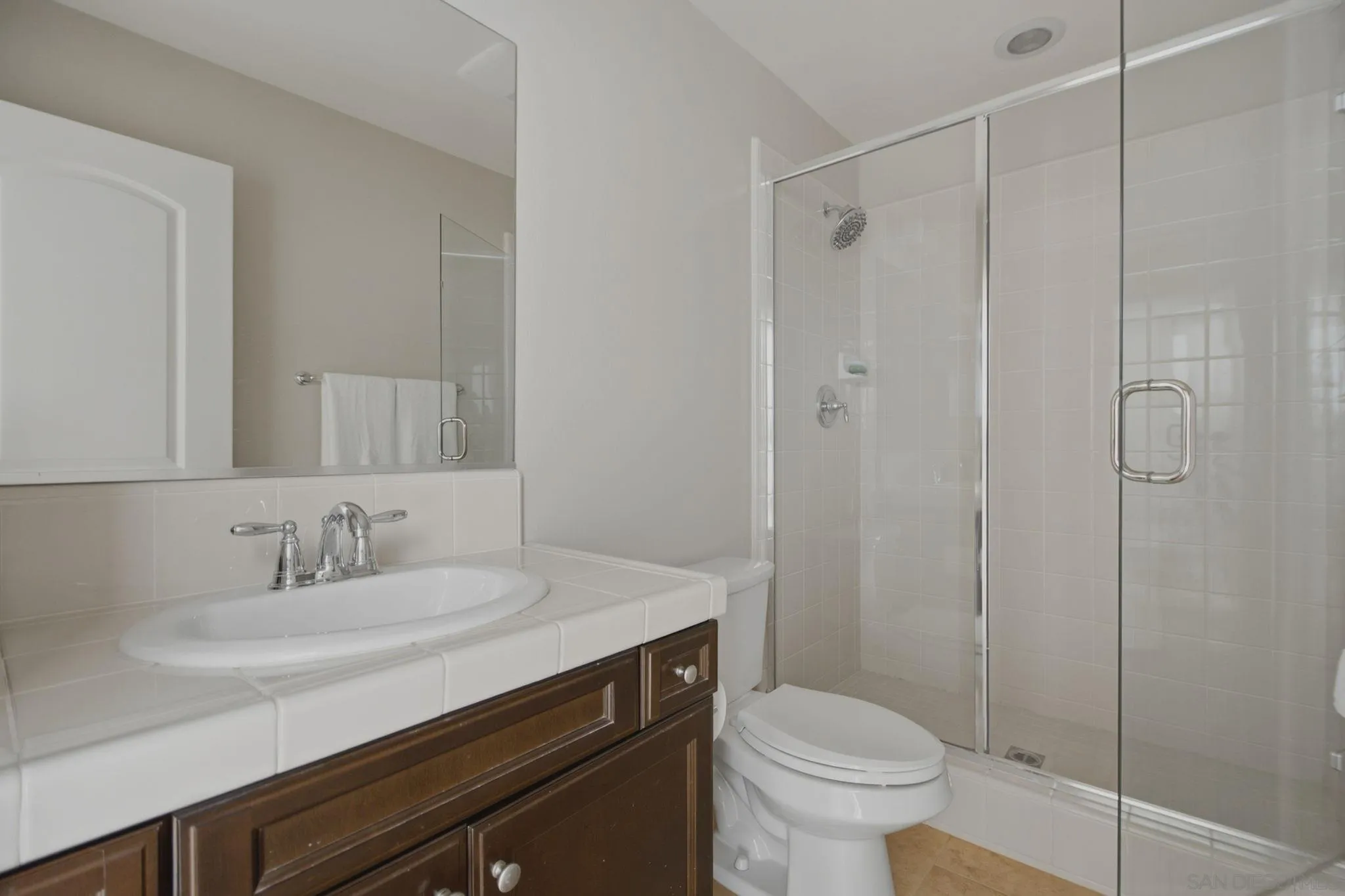 https://cdn.realtyfeed.com/cdn/127/260022605/ffacc683c4f24426cbec5c58f9aedb4d.webp