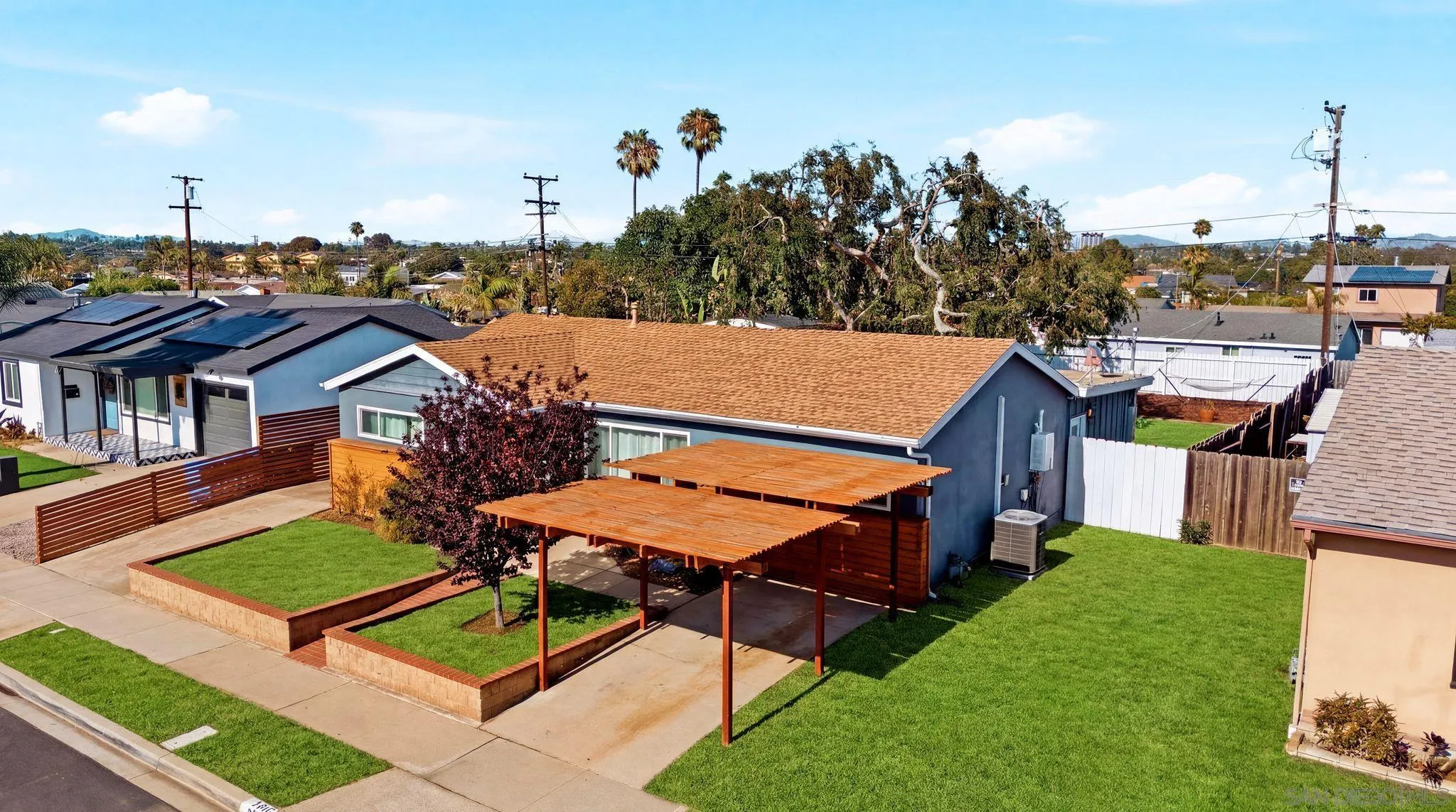 https://cdn.realtyfeed.com/cdn/127/260022607/0fed31e4ddb31fb432c3e3718a6d2cb2.webp
