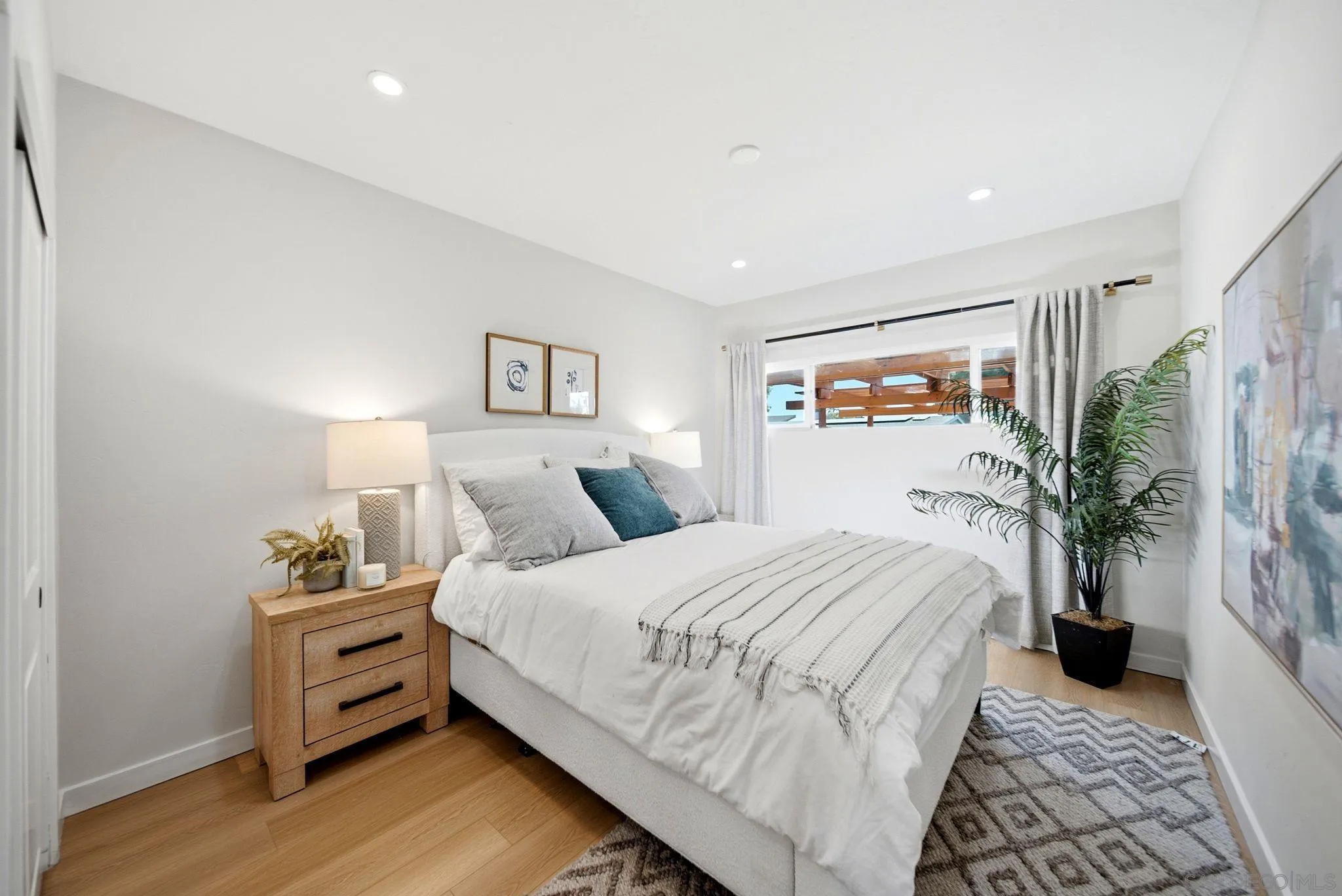 https://cdn.realtyfeed.com/cdn/127/260022607/31f5580ba2abf9656fa0402dd6fa2f8a.webp