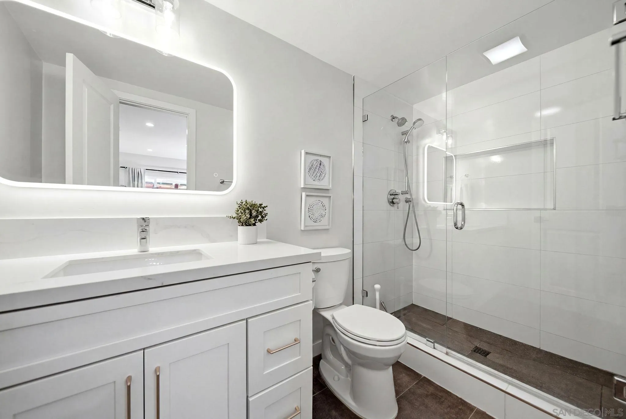 https://cdn.realtyfeed.com/cdn/127/260022607/a996057ec1abd9d7c2de60a72ae65856.webp