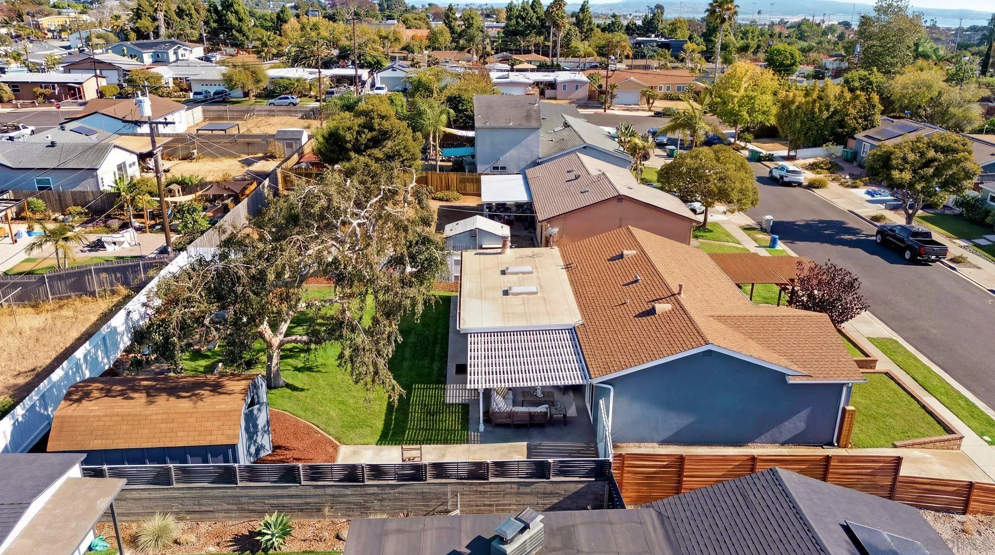 https://cdn.realtyfeed.com/cdn/127/260022607/d7ca6ebfbd5633d6ee8471e31623edfa.webp