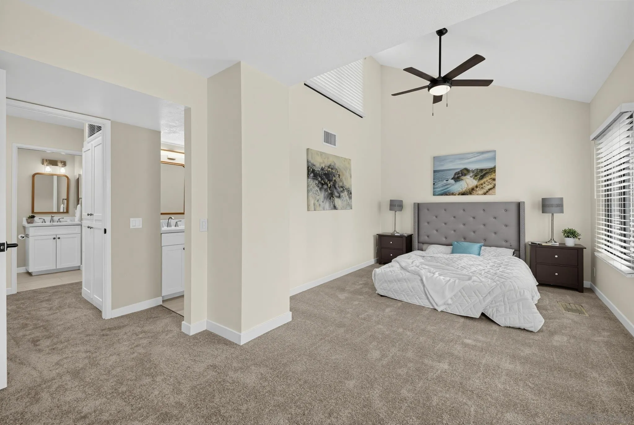 https://cdn.realtyfeed.com/cdn/127/260022612/7a007cae124cd1bb98ac5f0d0f4d7b0d.webp