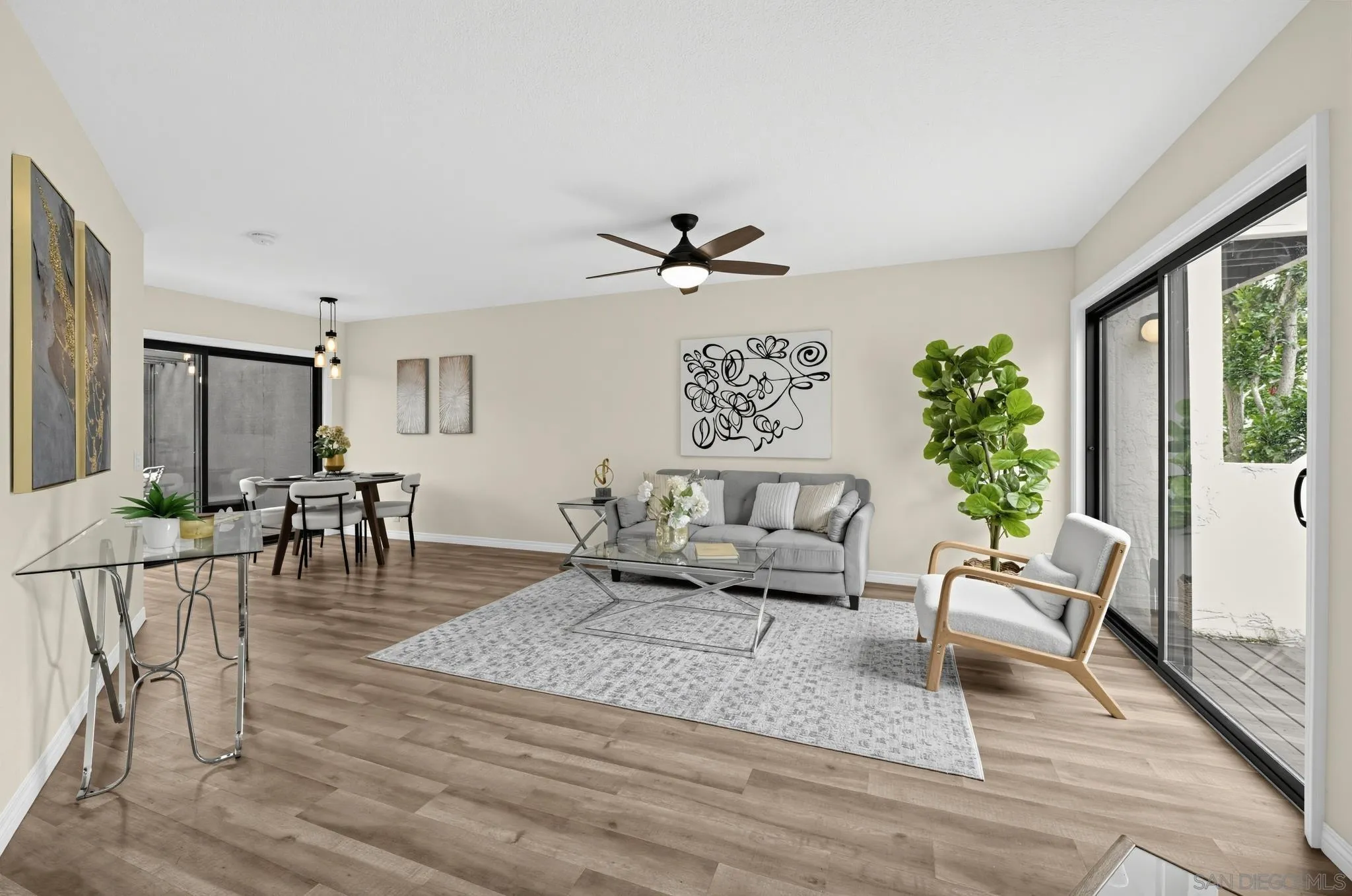 https://cdn.realtyfeed.com/cdn/127/260022612/cf53aa1de7f67fe306d829fd465f9bce.webp