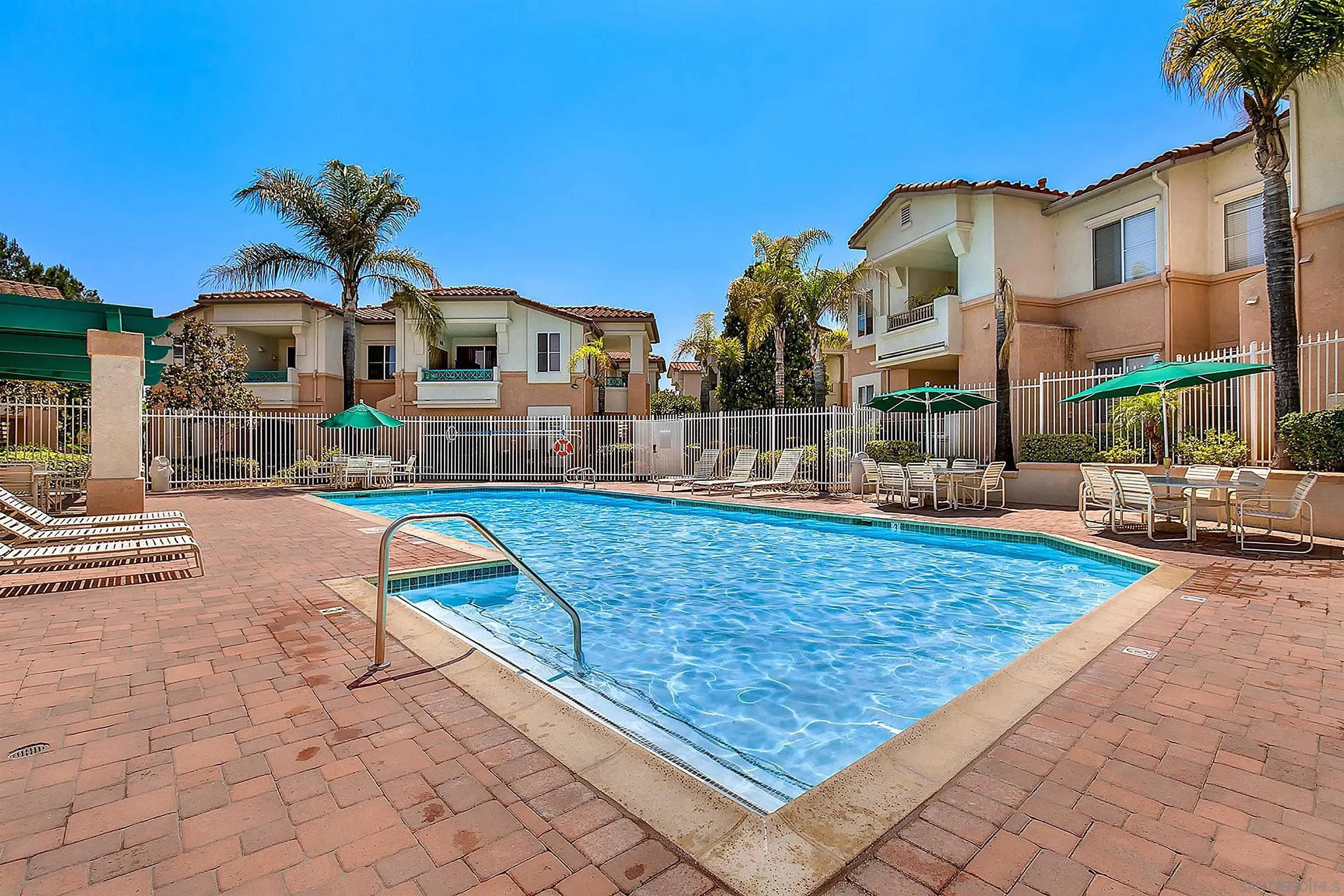 https://cdn.realtyfeed.com/cdn/127/260022615/07c63d8fdaa4b944ed6a73f526324689.webp