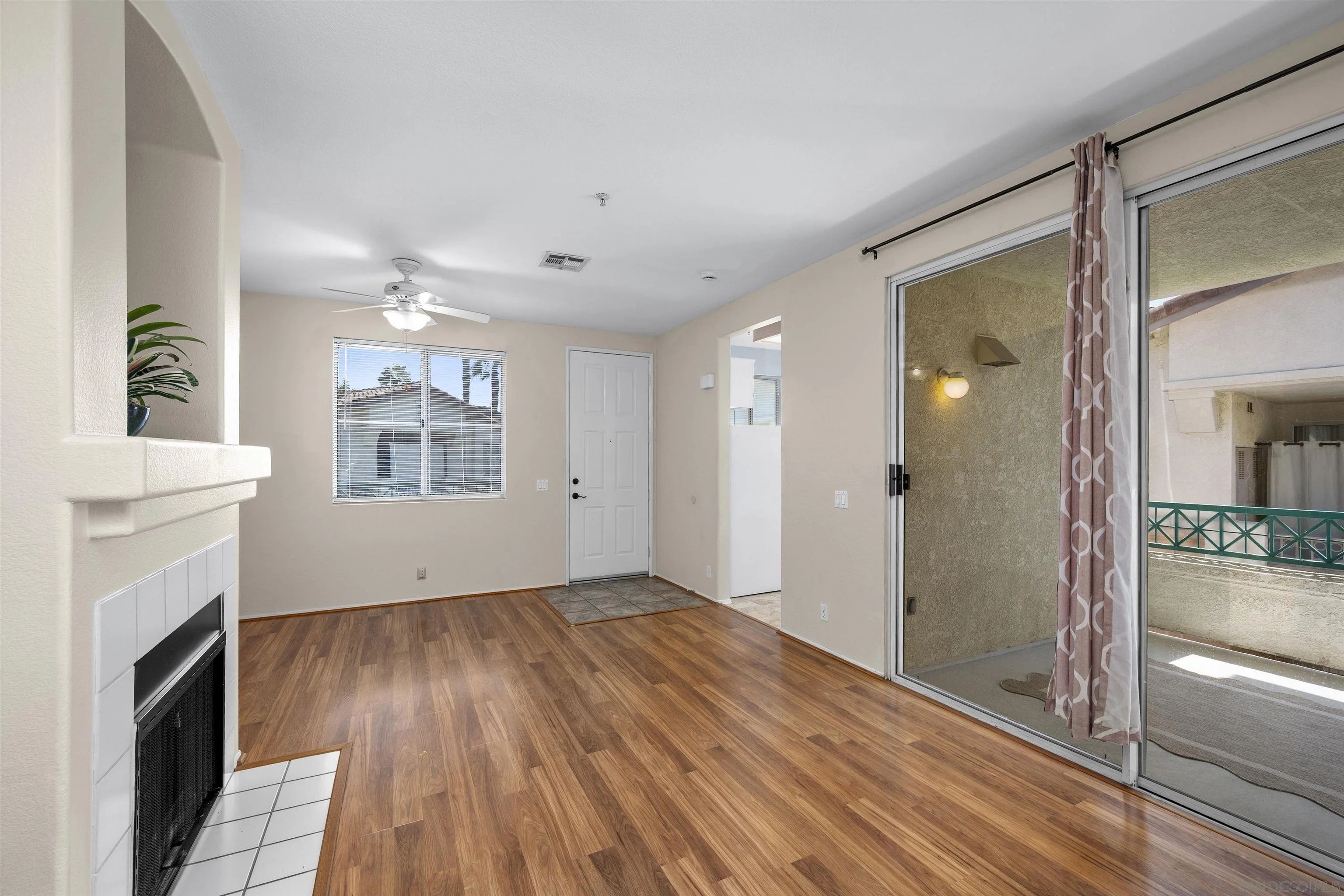 11454 Via Rancho San Diego Unit 208, El Cajon, CA 92019 - Photo 4 of 48, El Cajon, CA