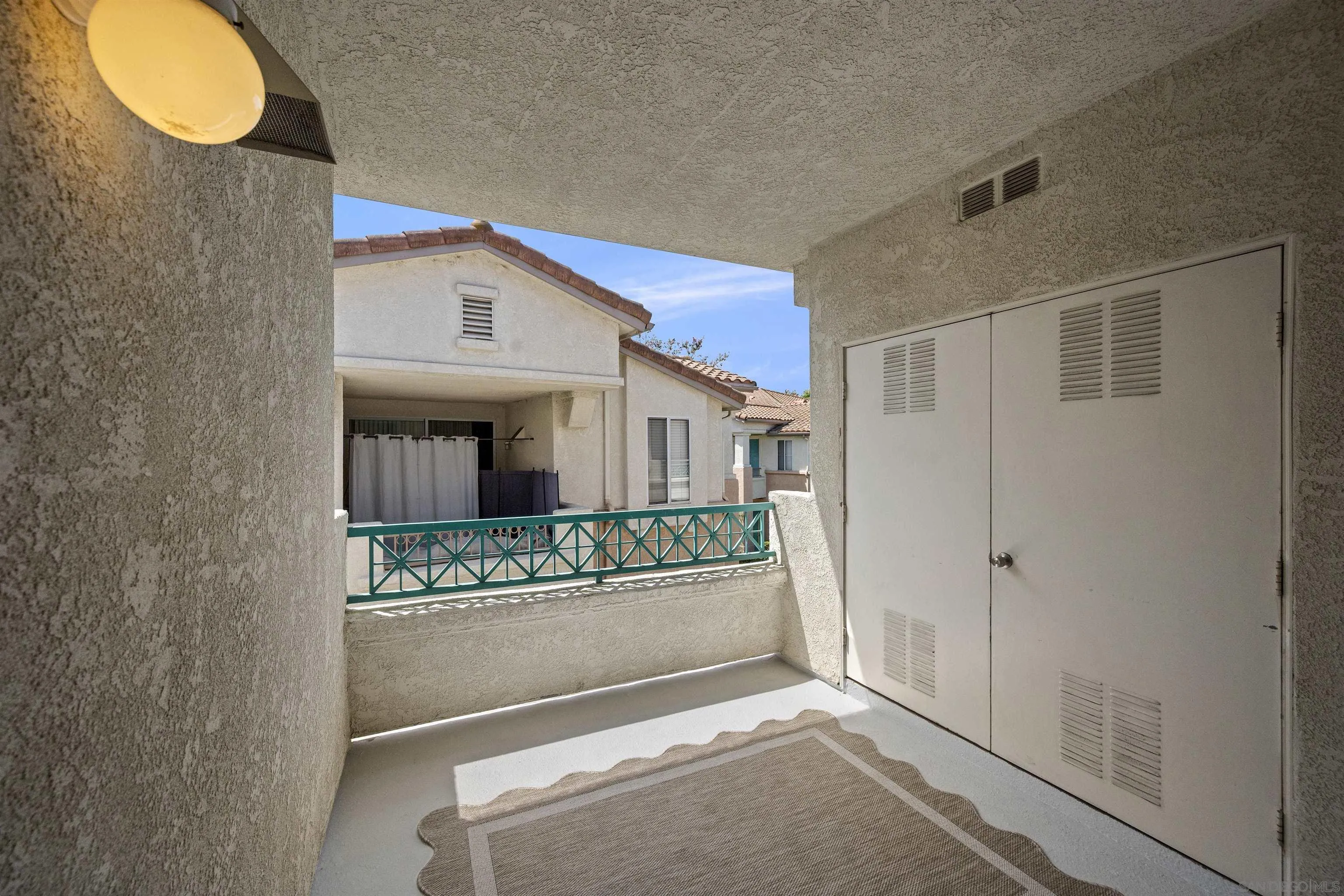 https://cdn.realtyfeed.com/cdn/127/260022615/a5ff63664b9280ed065f13fb346780d4.webp