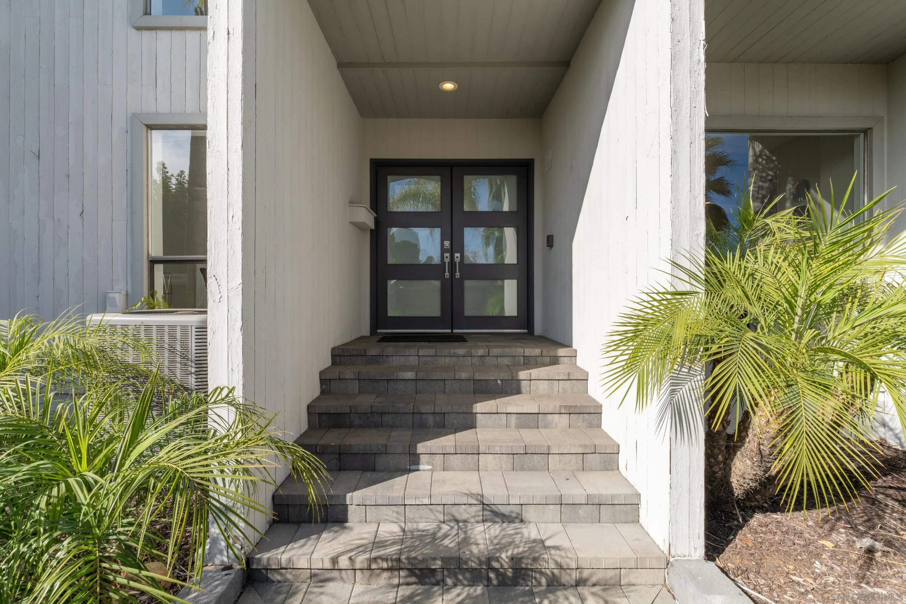 https://cdn.realtyfeed.com/cdn/127/260022619/1bf82d0067766f66fff397d55e82da36.webp