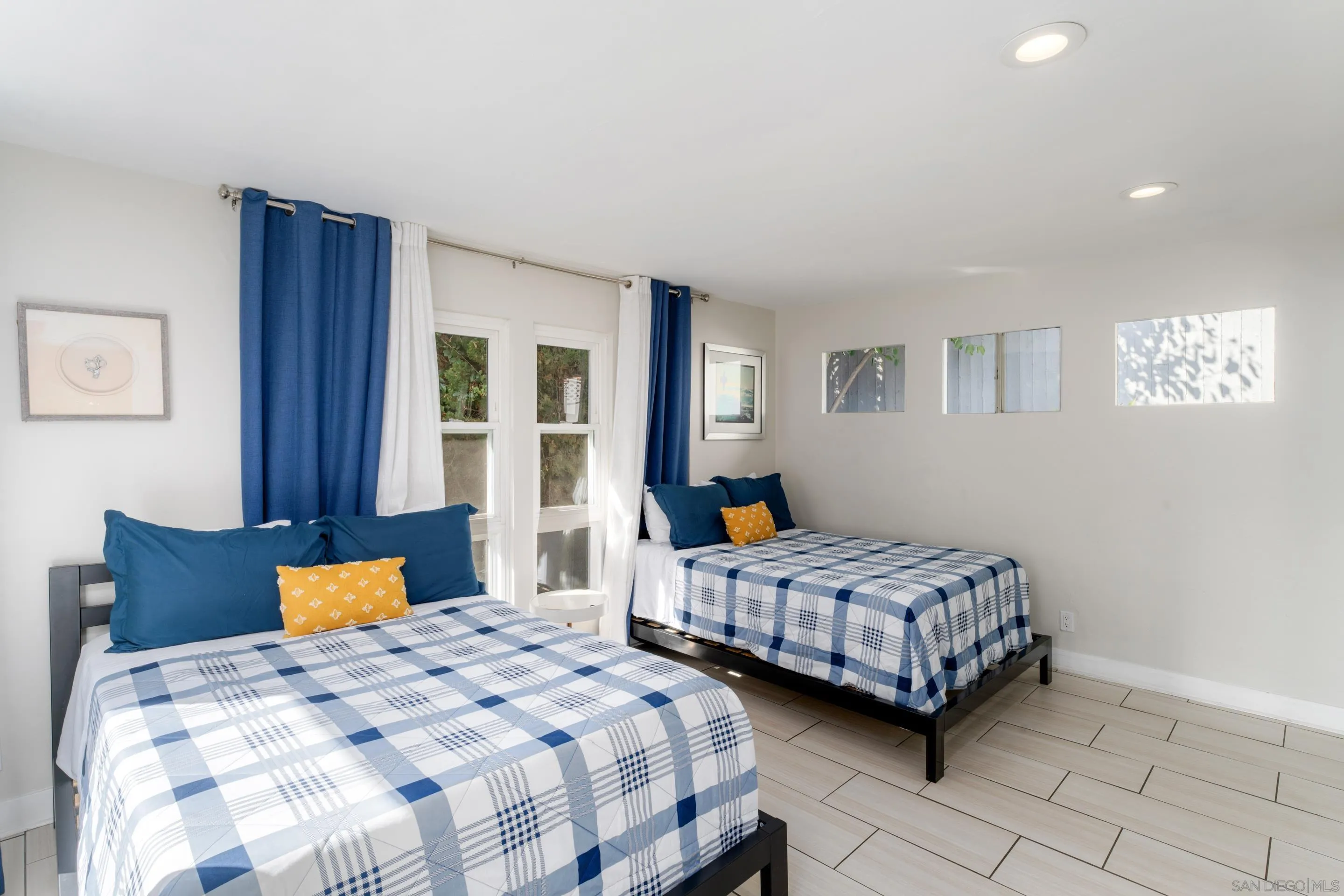 https://cdn.realtyfeed.com/cdn/127/260022619/2bba4604b953710319d9b1d00ccba335.webp