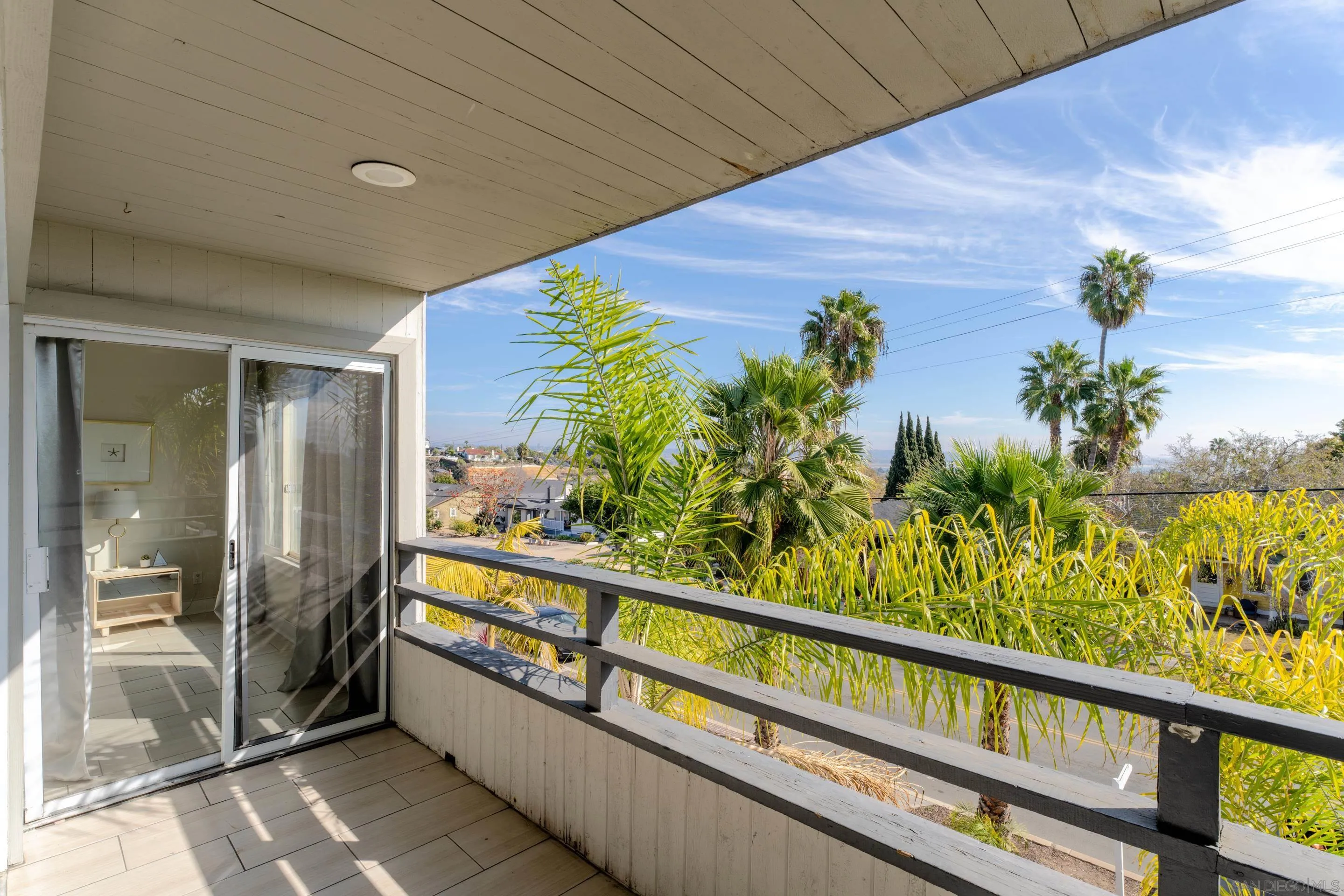 https://cdn.realtyfeed.com/cdn/127/260022619/31fdf985872ad879f40c7e32ed27c84e.webp