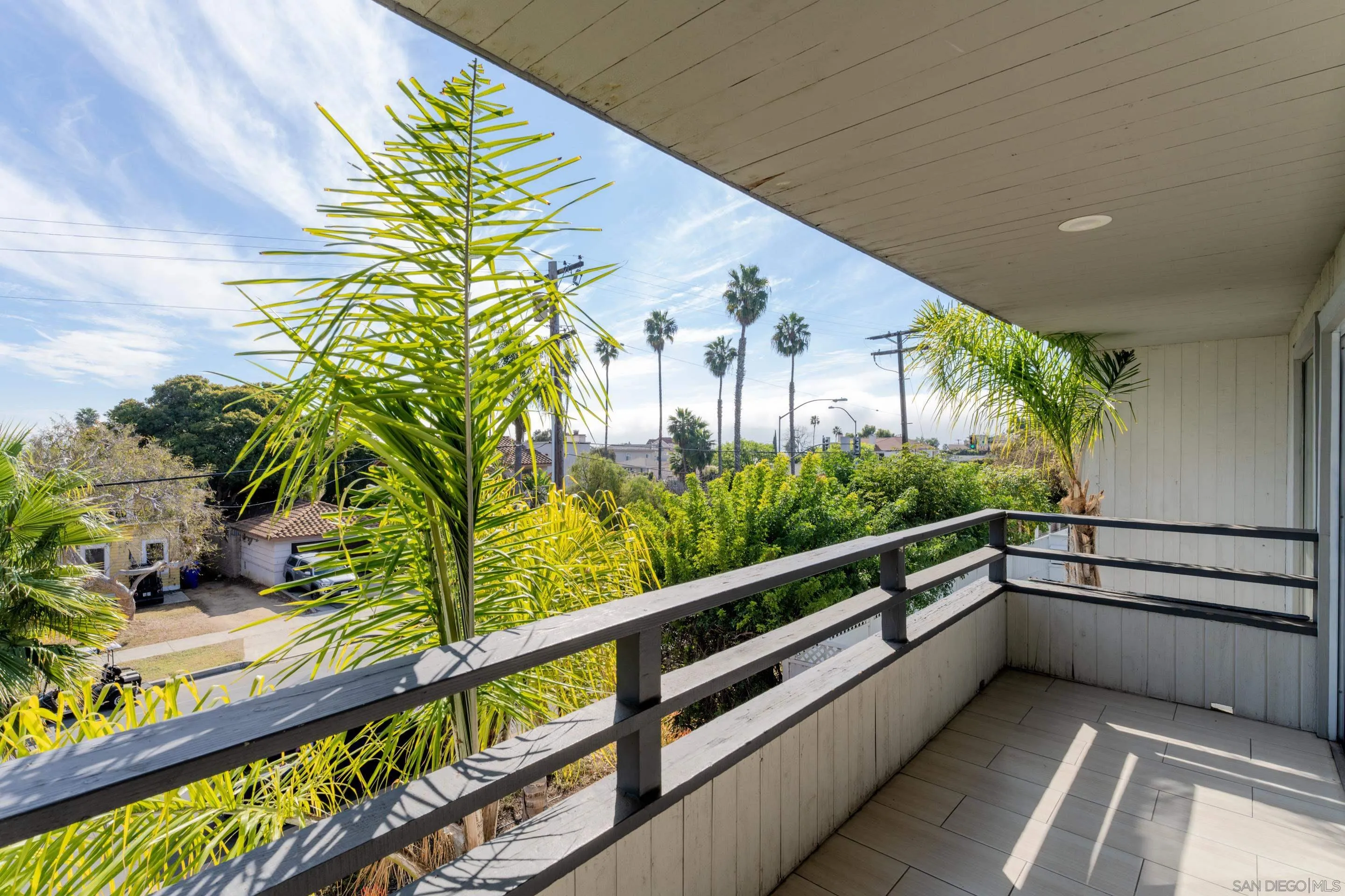 https://cdn.realtyfeed.com/cdn/127/260022619/7783ed9ccb563e8d1c033e38f952cd3d.webp