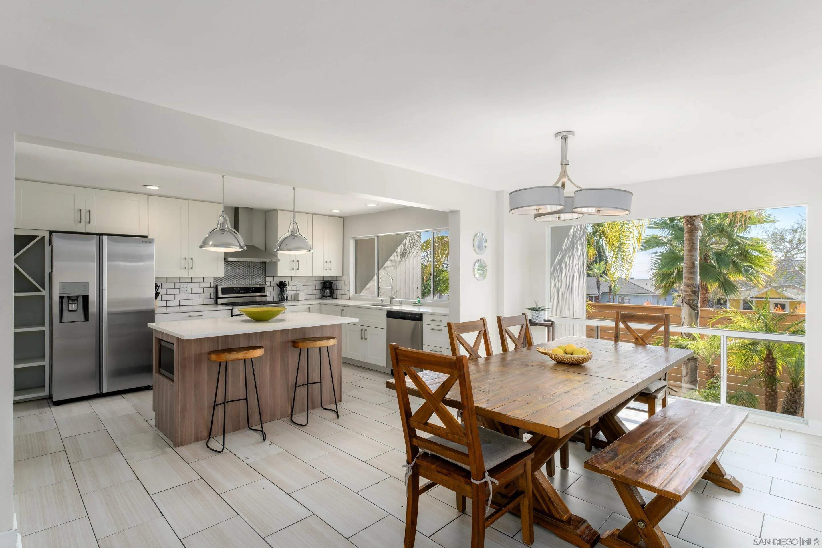 https://cdn.realtyfeed.com/cdn/127/260022619/a6166aabab8e31e0582a840f57760d8d.webp