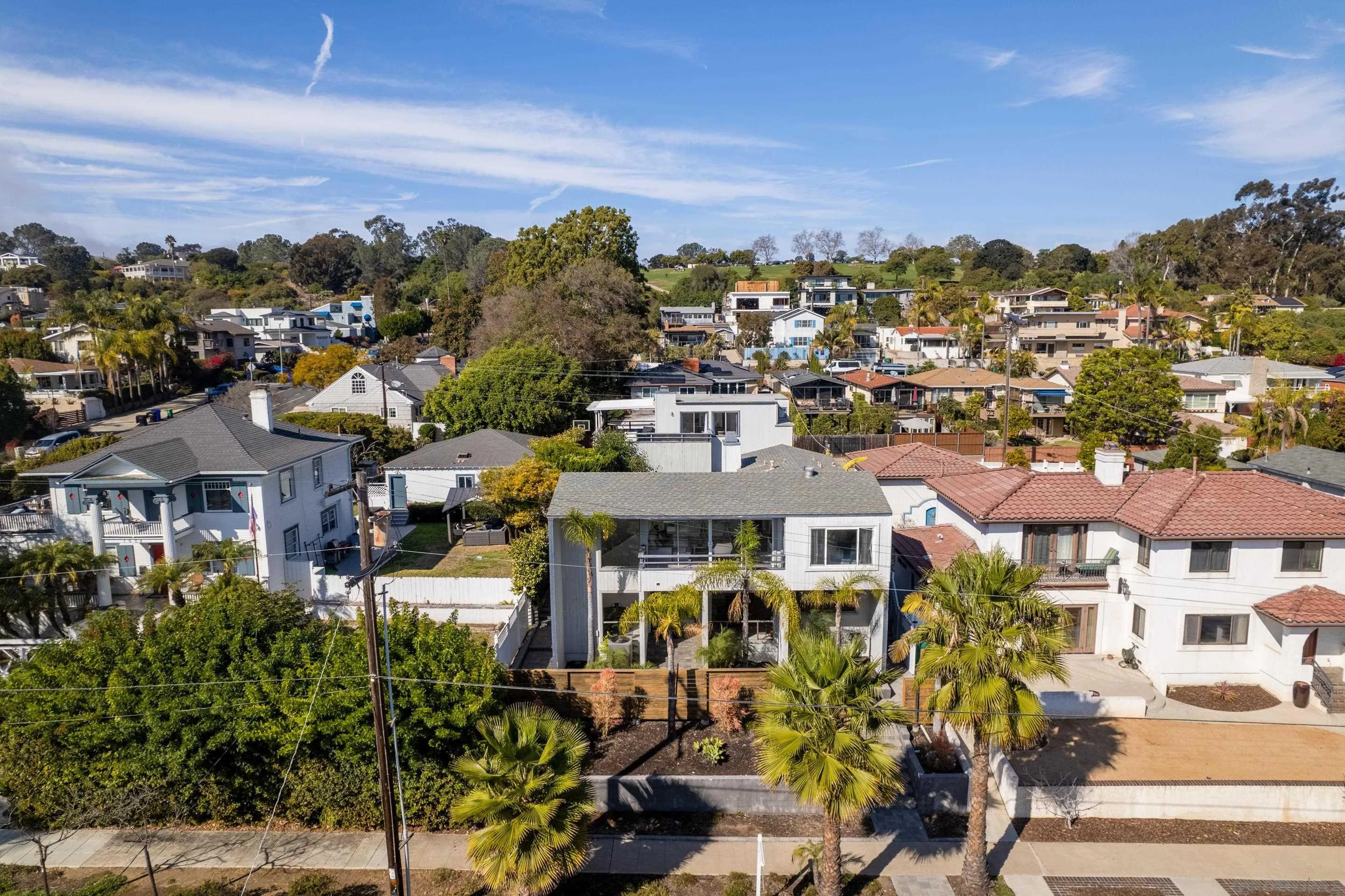 https://cdn.realtyfeed.com/cdn/127/260022619/bb60e990e0ea4af11f97eb773b7ef11a.webp