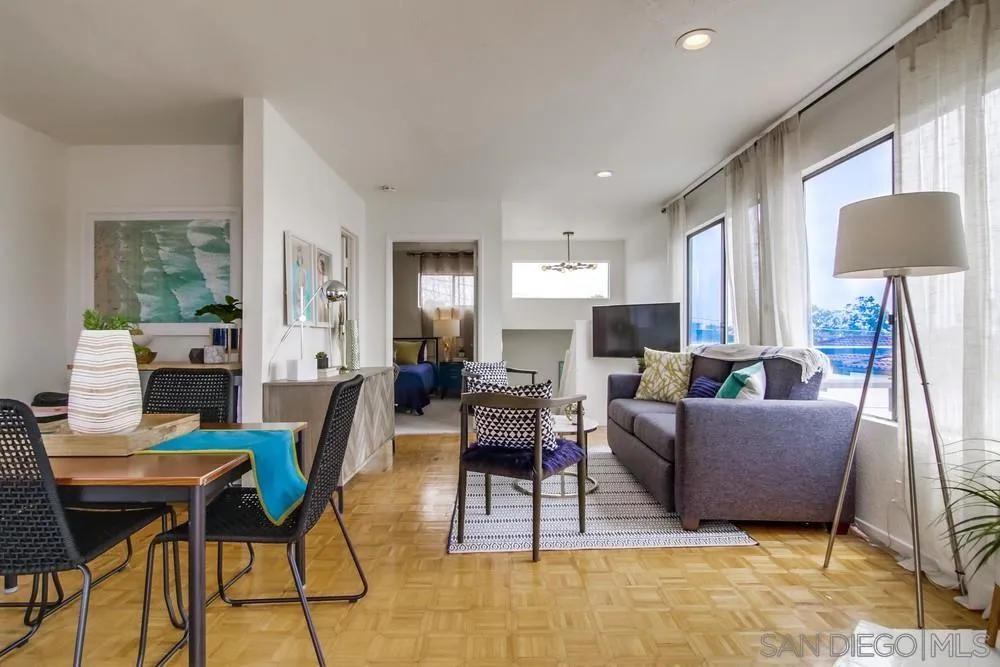 https://cdn.realtyfeed.com/cdn/127/260022619/db260e665dd301fc75d5b562059d8e73.webp