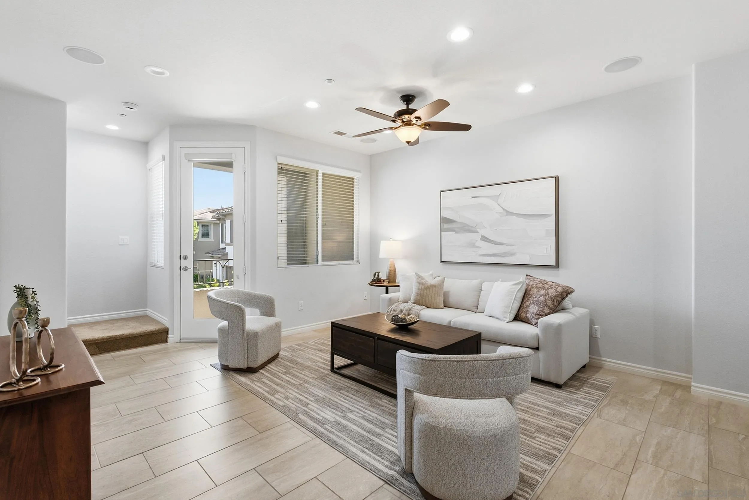 https://cdn.realtyfeed.com/cdn/127/260022620/95be32d79fa16eb912389d4f5061f524.webp