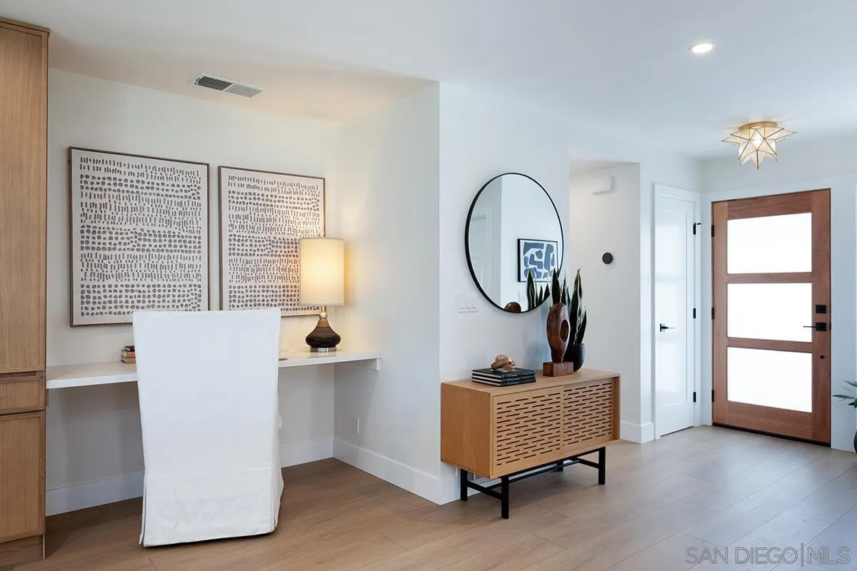 https://cdn.realtyfeed.com/cdn/127/260022624/1853e64922ca744e6d78af64e3395ab7.webp