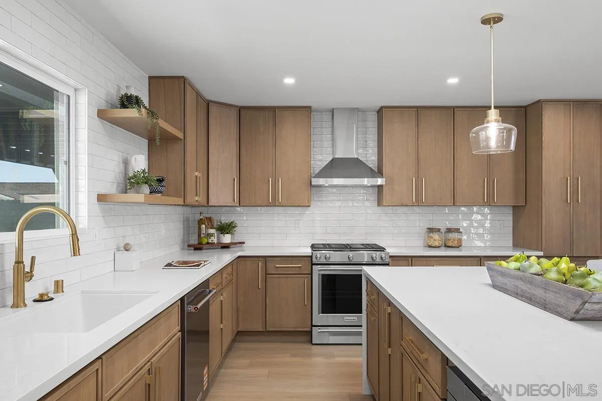 https://cdn.realtyfeed.com/cdn/127/260022624/291047e0e5e8e375a435fd57ca364a06.webp