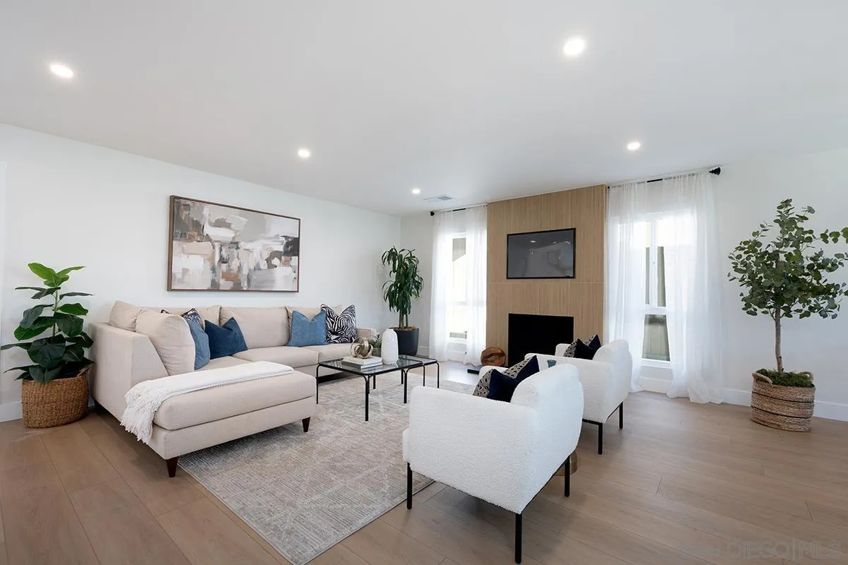 https://cdn.realtyfeed.com/cdn/127/260022624/71005f6ff1a60c6f6ad5e11ef1d2d0ec.webp
