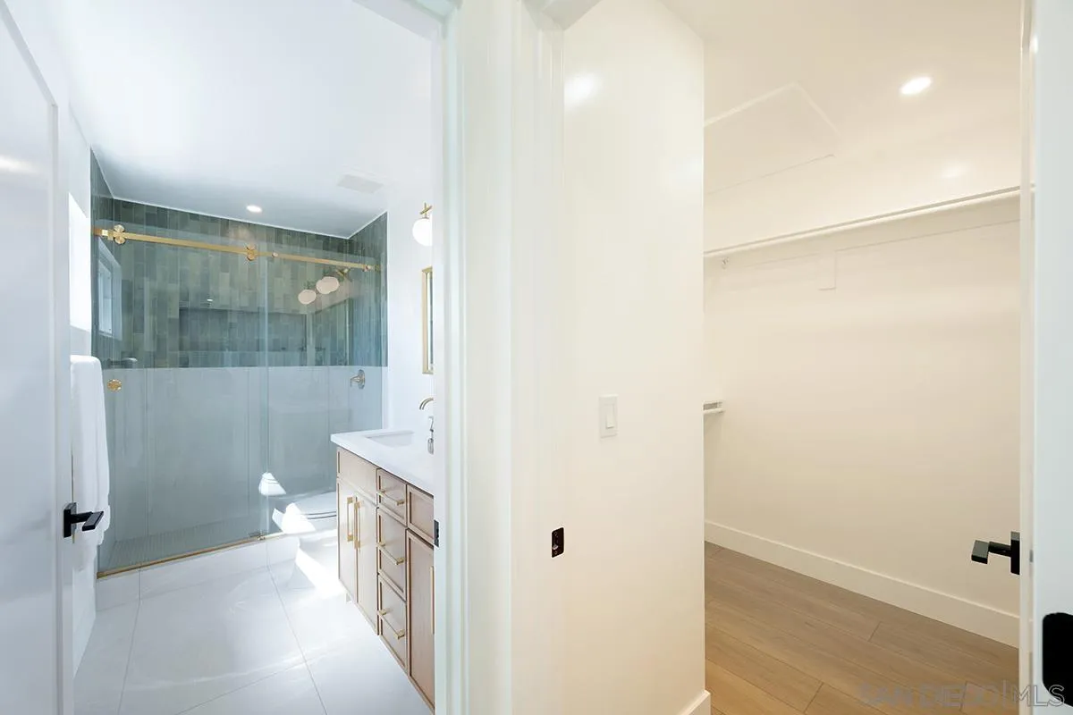 https://cdn.realtyfeed.com/cdn/127/260022624/f50e7795b947cdbc2ac9b961b7737353.webp