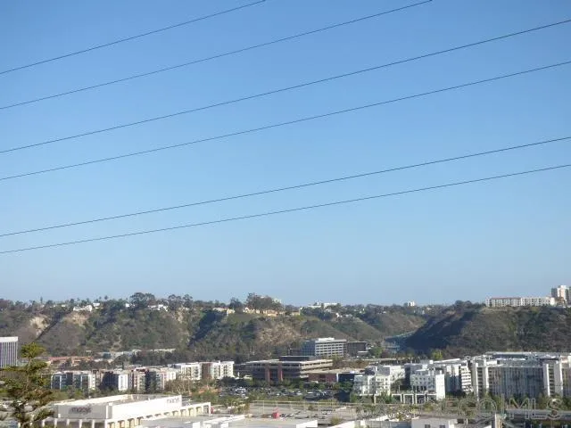 https://cdn.realtyfeed.com/cdn/127/260022625/8ce00b0713a36c2a2dfe98378ad687b3.webp
