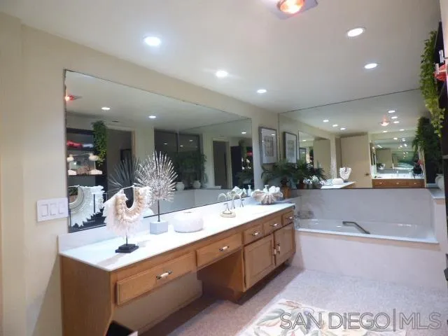 https://cdn.realtyfeed.com/cdn/127/260022625/97c796e2103f061feead5e04162c881a.webp