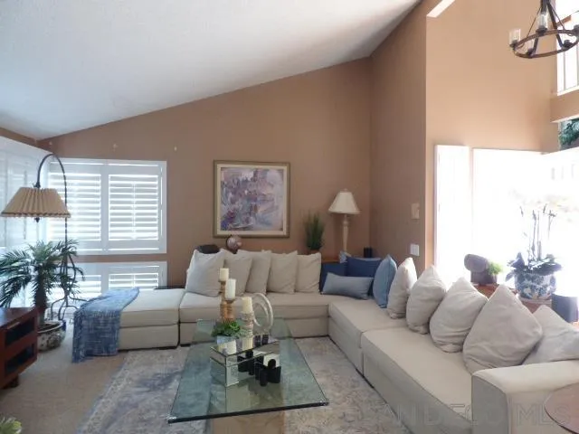 https://cdn.realtyfeed.com/cdn/127/260022625/ac2170a3b497ad5a6f34d6f3faf76074.webp
