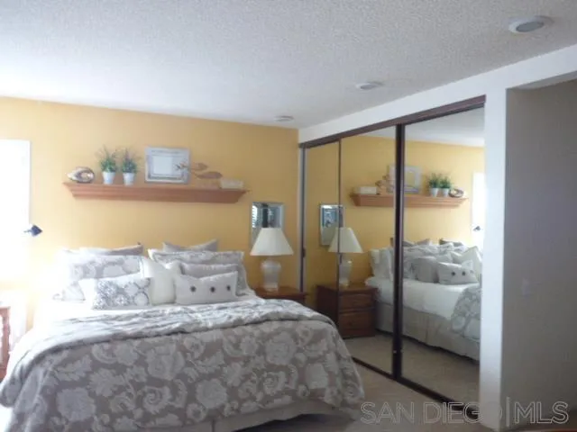 https://cdn.realtyfeed.com/cdn/127/260022625/bda76e9622d04b09dc0fd18d372e22c3.webp