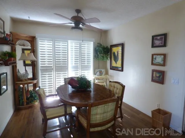 https://cdn.realtyfeed.com/cdn/127/260022625/e698488f9ed6432ebbf3a144a3de32c9.webp