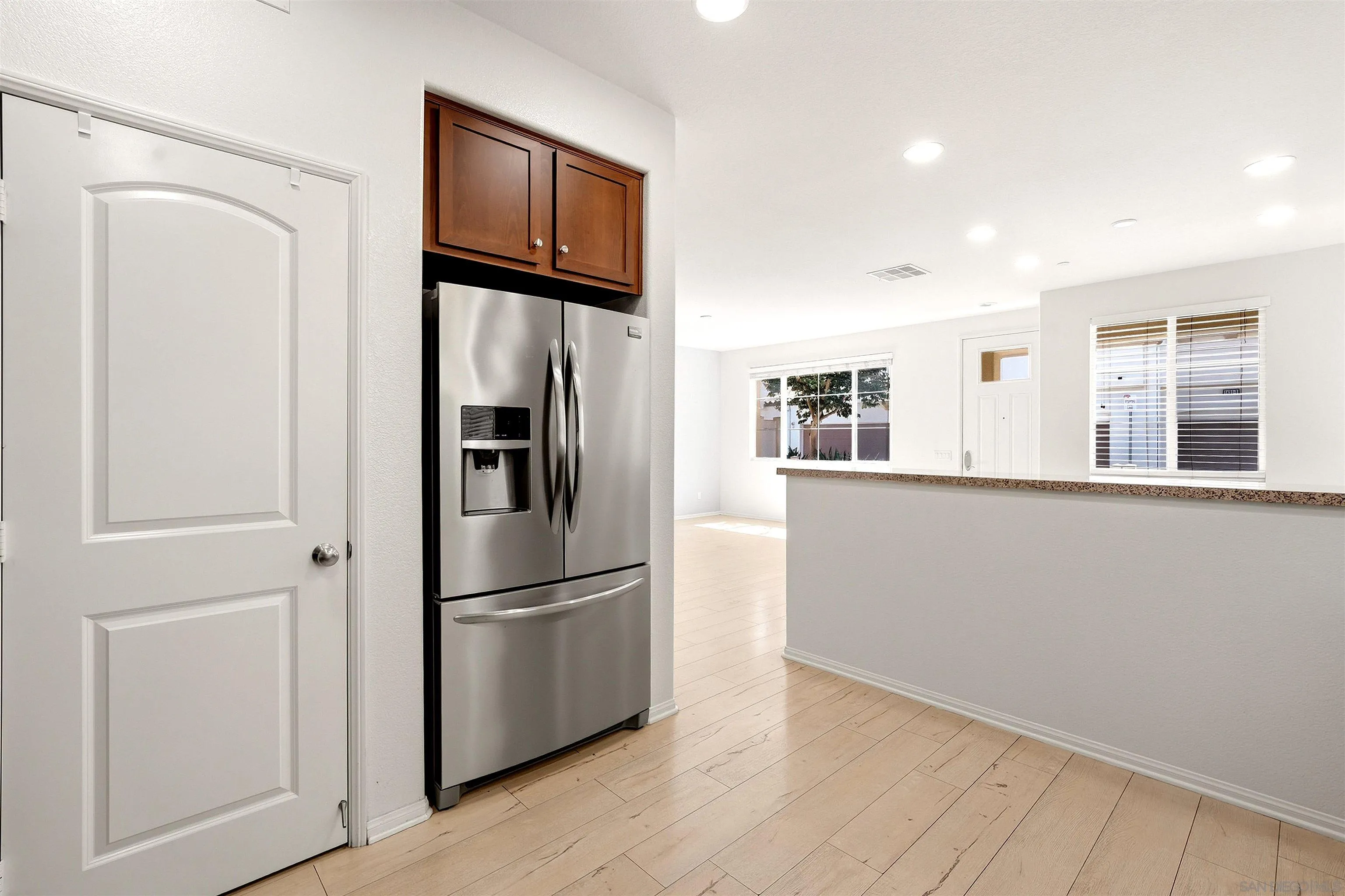 https://cdn.realtyfeed.com/cdn/127/260022626/5030e2a515a60e79656a707a2d7a0bdf.webp
