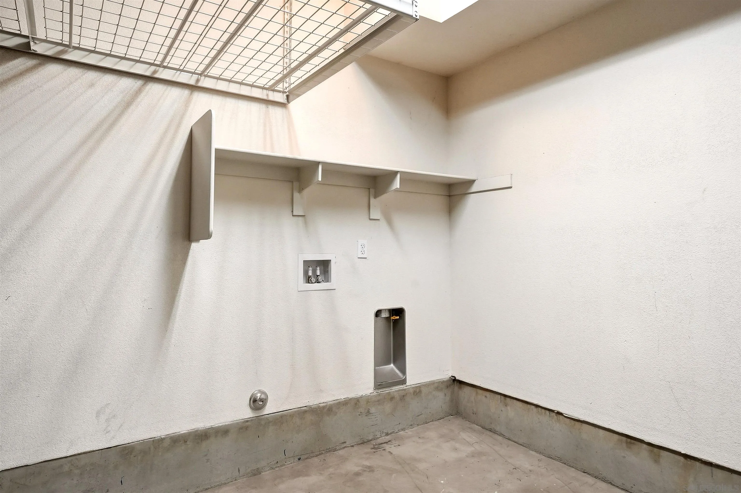 https://cdn.realtyfeed.com/cdn/127/260022626/a8c77ba64139af3f72dcb06c09ac7c29.webp