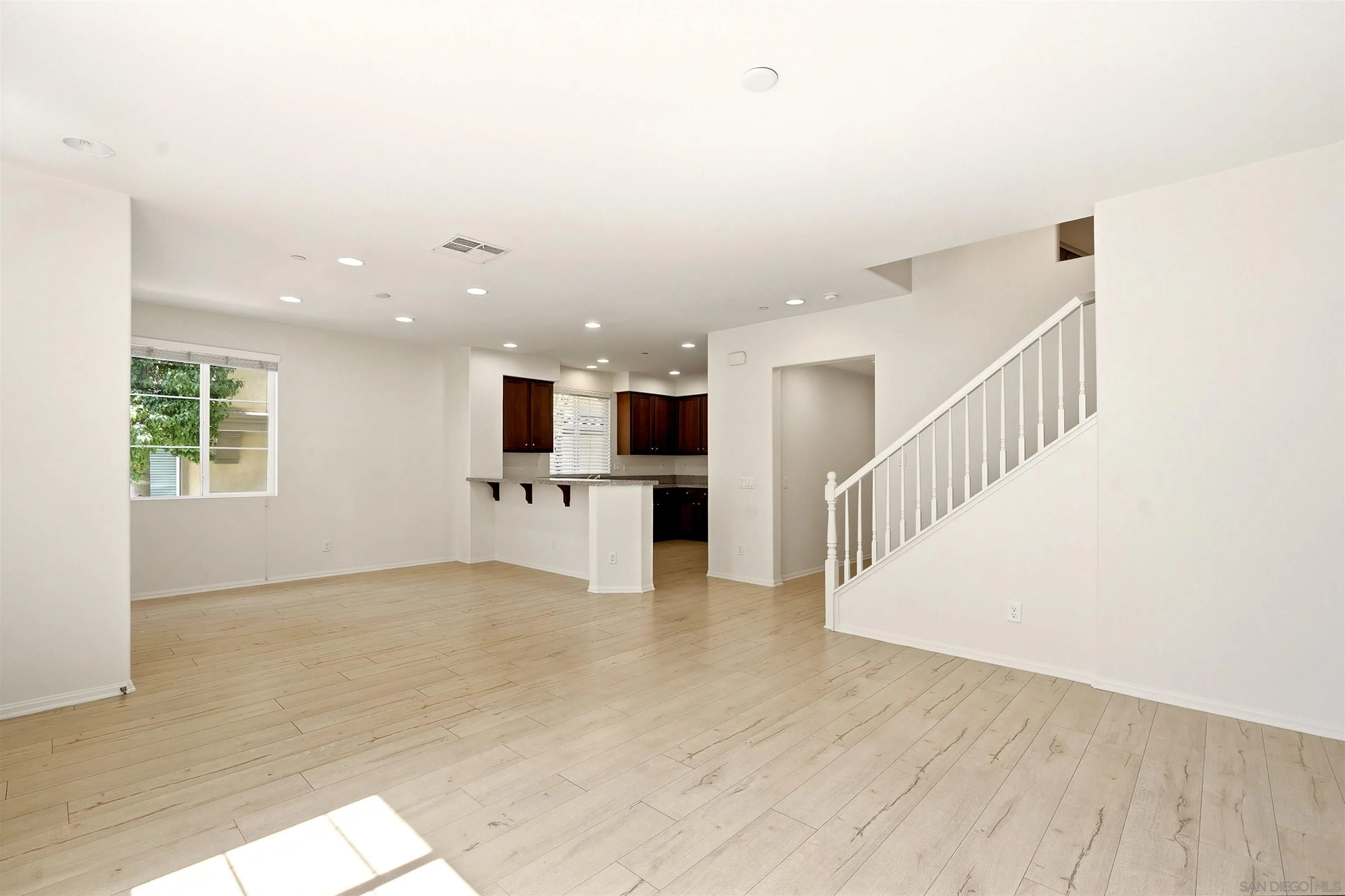 1475 Egret Unit 2, Chula Vista, CA 91913 - Photo 4 of 35, Chula Vista, CA