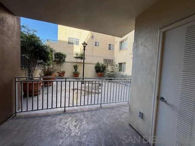 https://cdn.realtyfeed.com/cdn/127/260022628/211382c464a84b024c7dc5125a21313f.webp