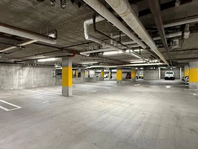 https://cdn.realtyfeed.com/cdn/127/260022628/5913c997a0a91970c4d8b2e130b58af0.webp