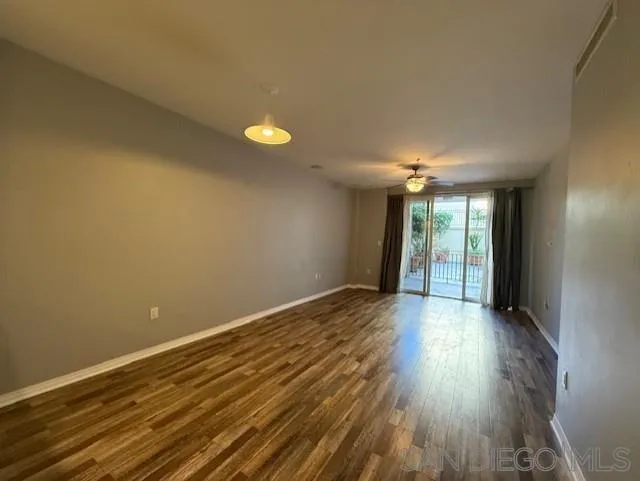 https://cdn.realtyfeed.com/cdn/127/260022628/5ff332bd6a49937eb24f9293f1bbadd5.webp