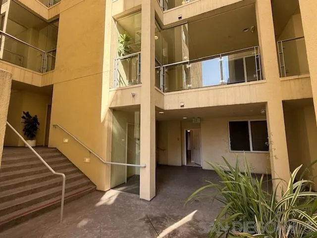 https://cdn.realtyfeed.com/cdn/127/260022628/79450d5390718a4f476043765202a629.webp