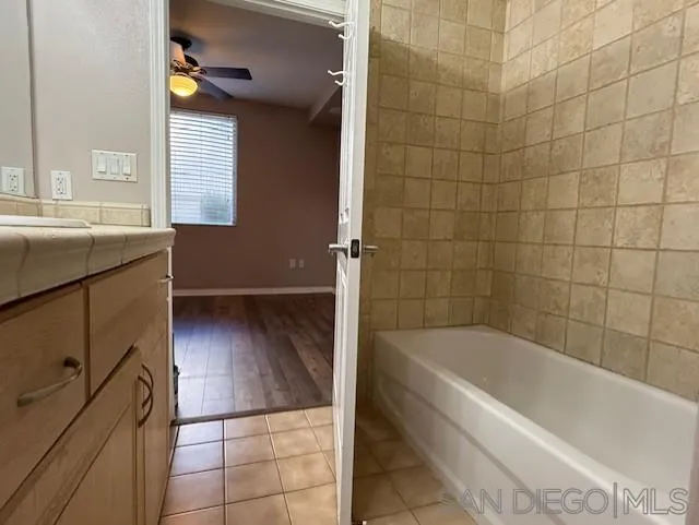 https://cdn.realtyfeed.com/cdn/127/260022628/fecc0d5f924336b969f28c63852cb06c.webp