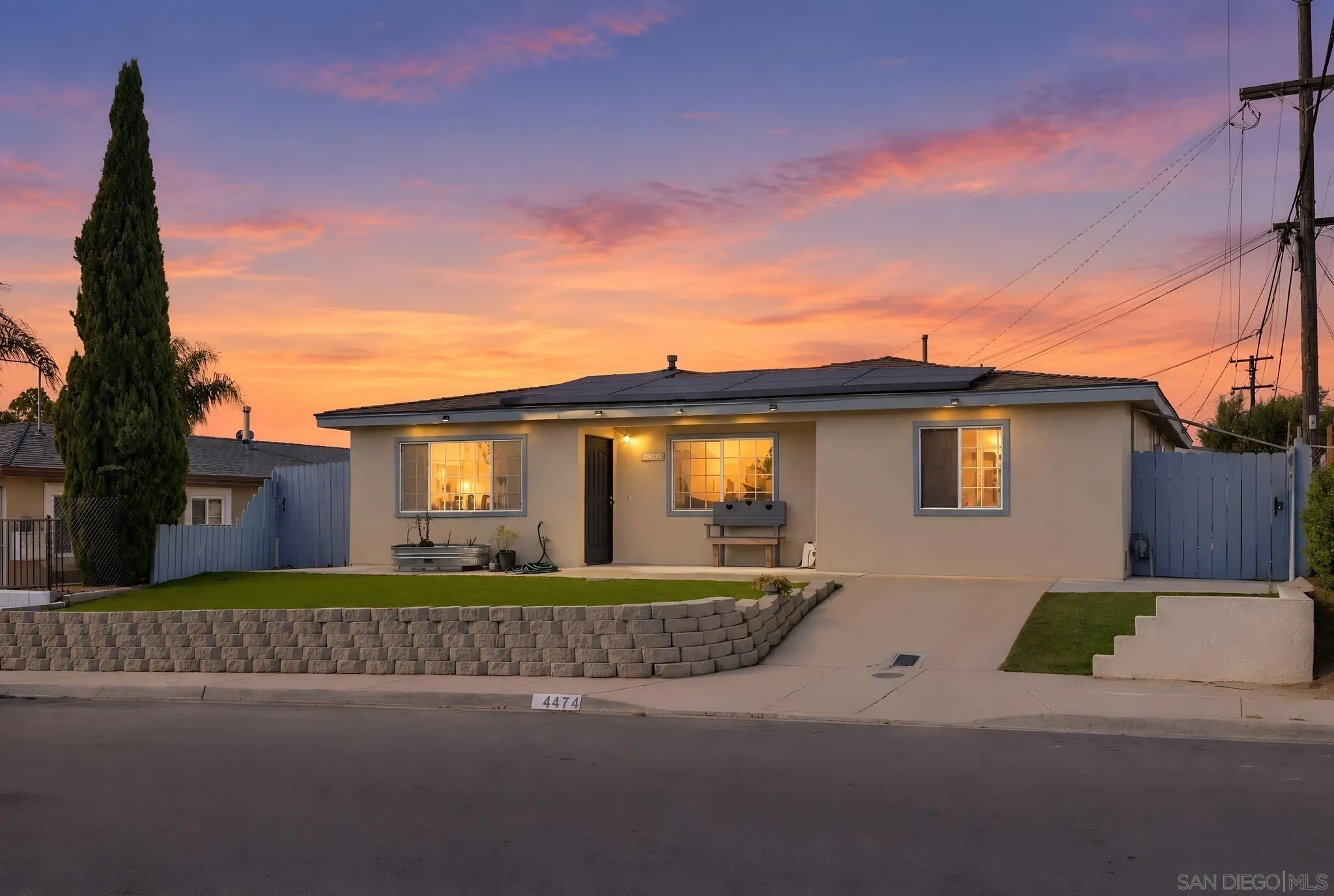 https://cdn.realtyfeed.com/cdn/127/260022632/549a47bd92af9cd7c3ba1a7c6b67d645.webp