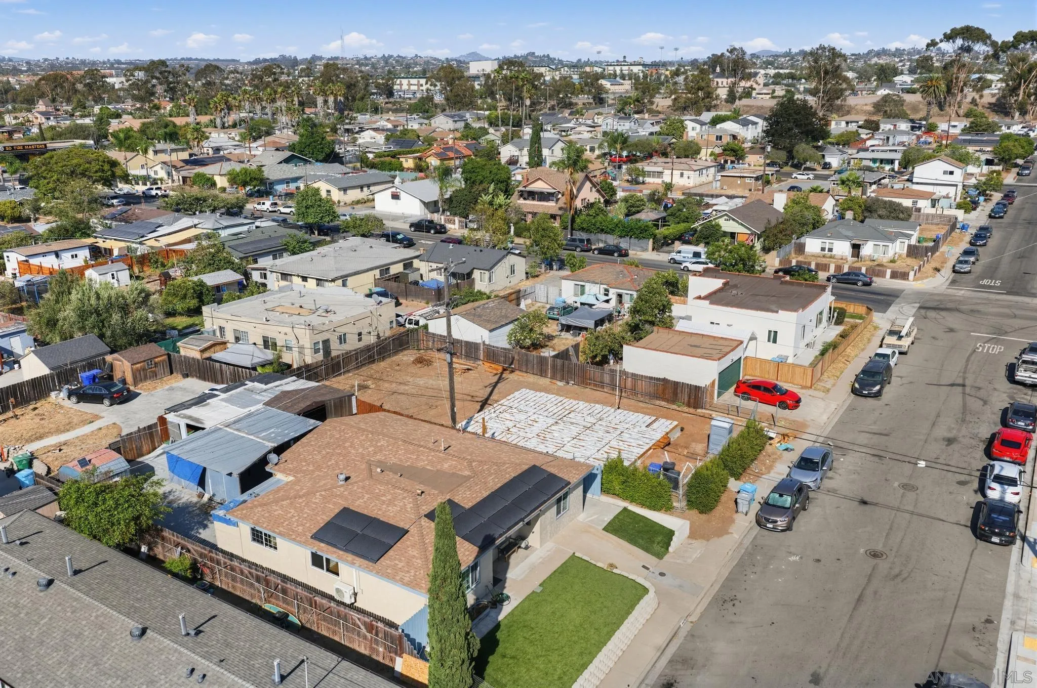 https://cdn.realtyfeed.com/cdn/127/260022632/b84ed1aecb55ba1e3d9f04676188e859.webp
