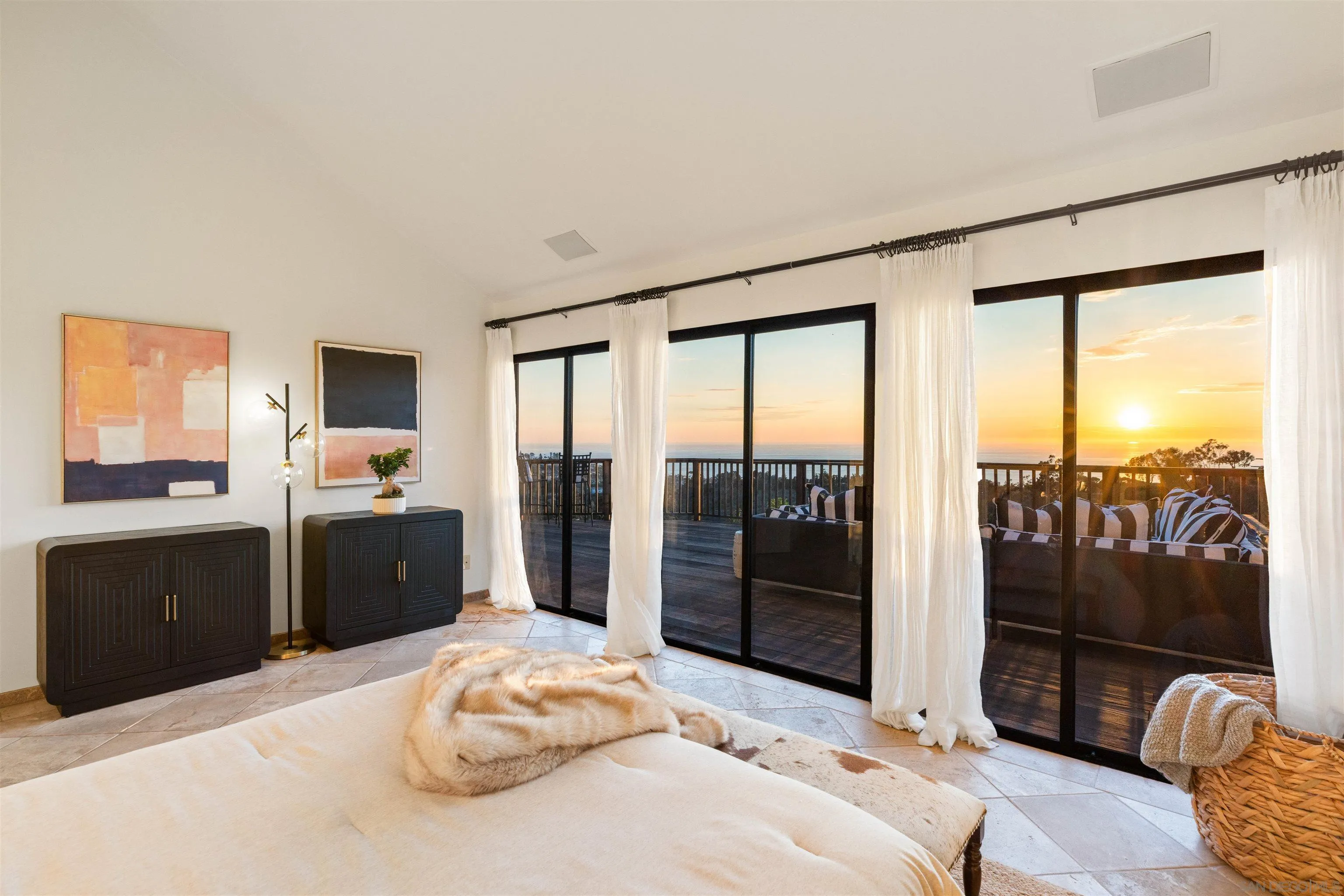 https://cdn.realtyfeed.com/cdn/127/260022635/2d917df2008ad789f4f45087406b2850.webp