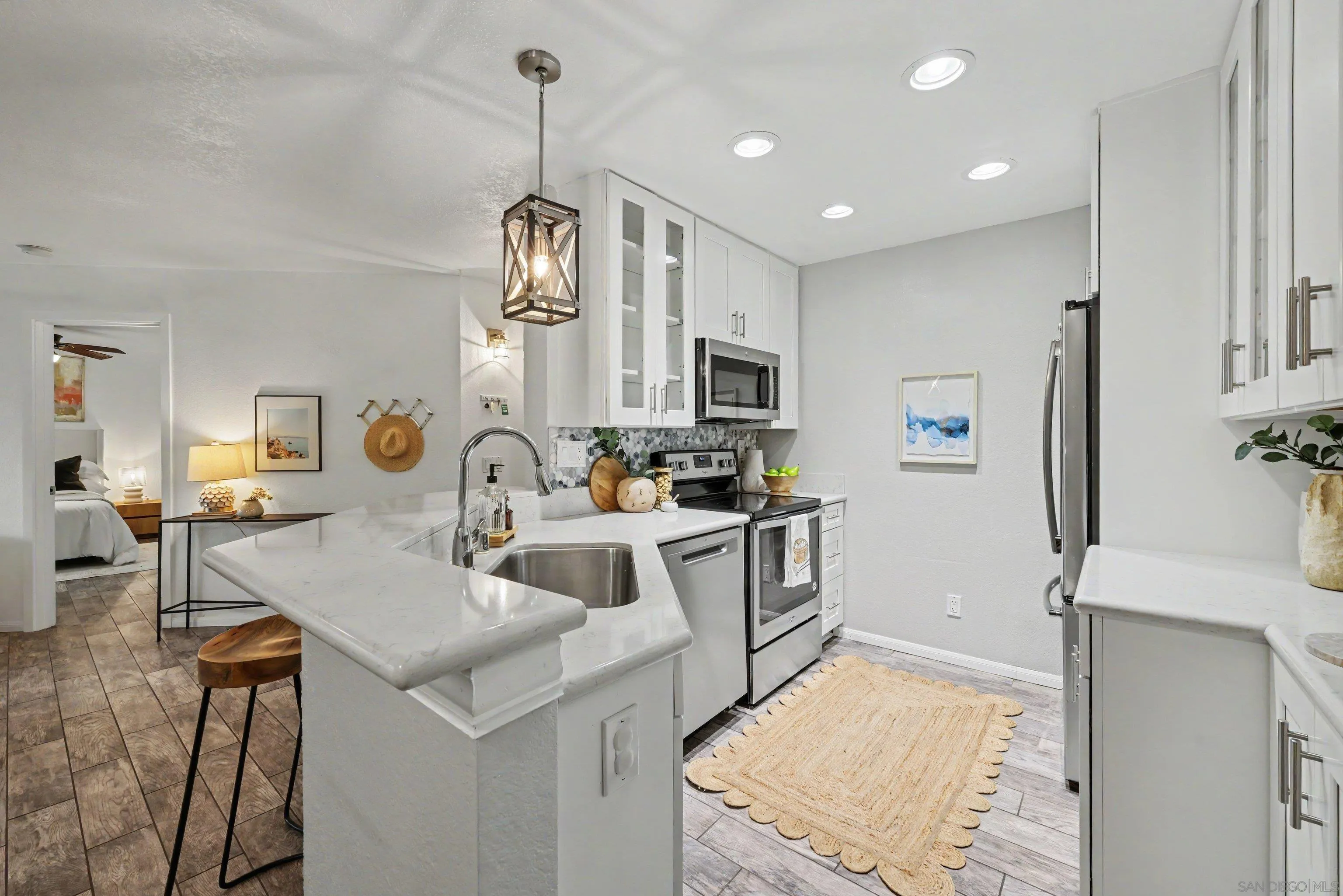 https://cdn.realtyfeed.com/cdn/127/260022649/08a828178705e8112dfa7de1b57aaac0.webp