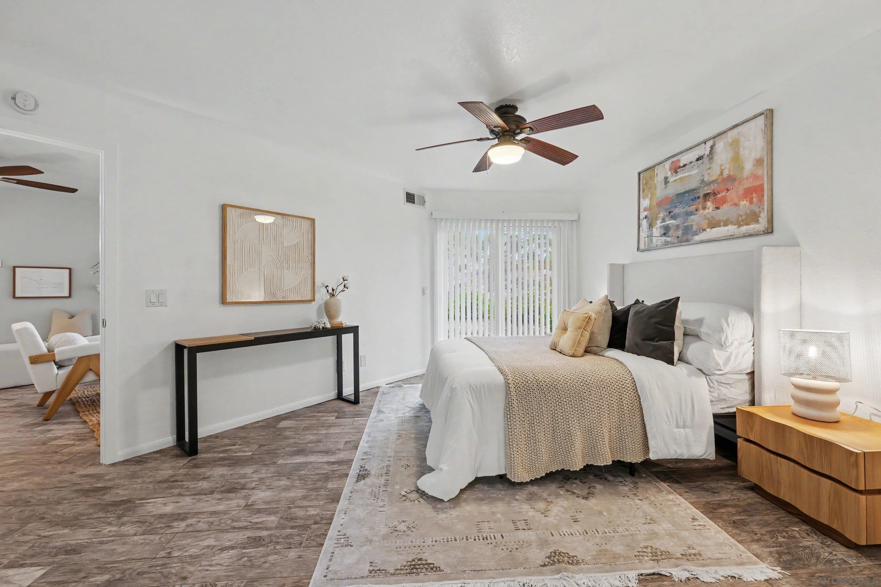 https://cdn.realtyfeed.com/cdn/127/260022649/2fe6bc988869f26c264f033e29edcdcf.webp