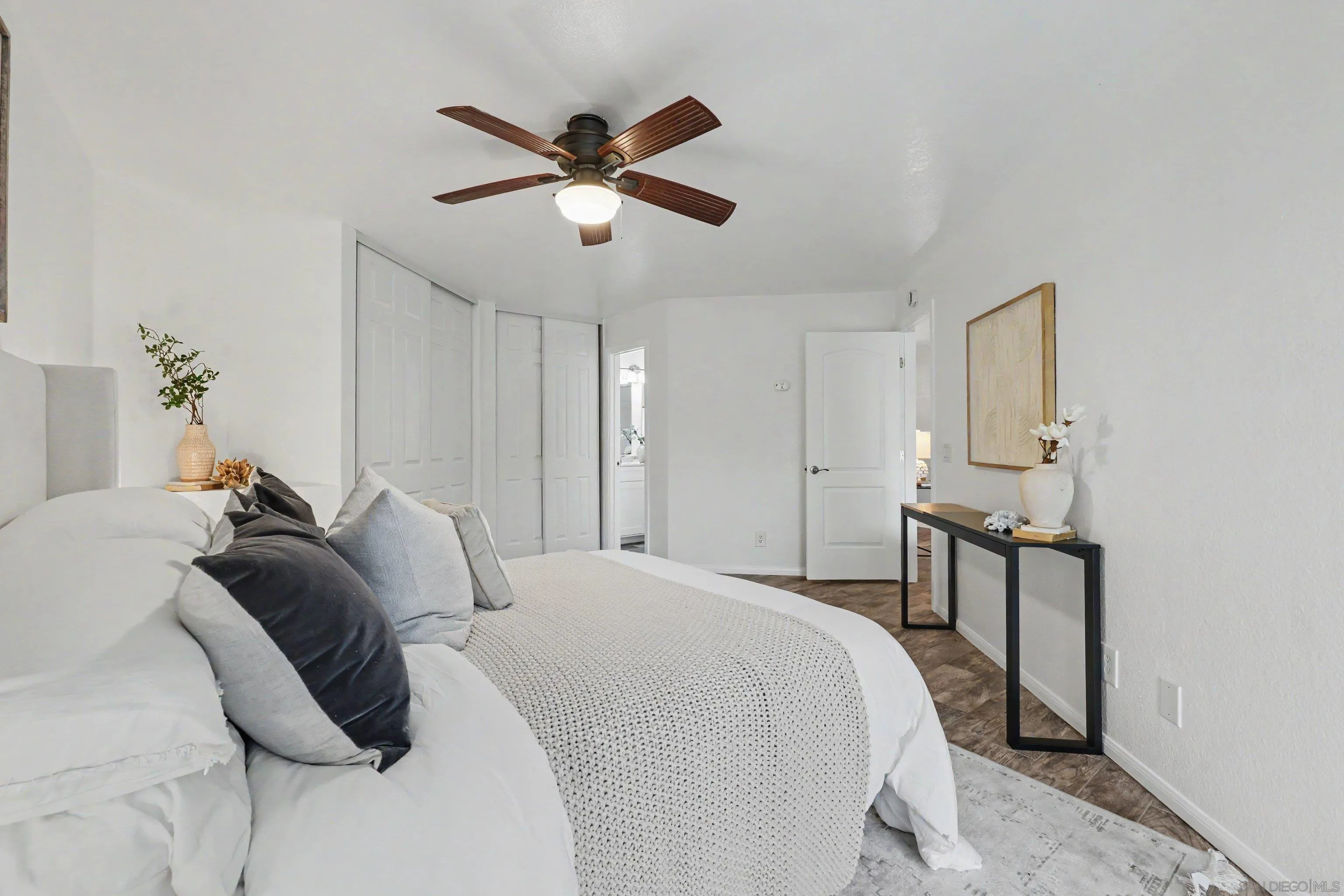 https://cdn.realtyfeed.com/cdn/127/260022649/e17e7c8586b2f01e4ee3970120b87324.webp