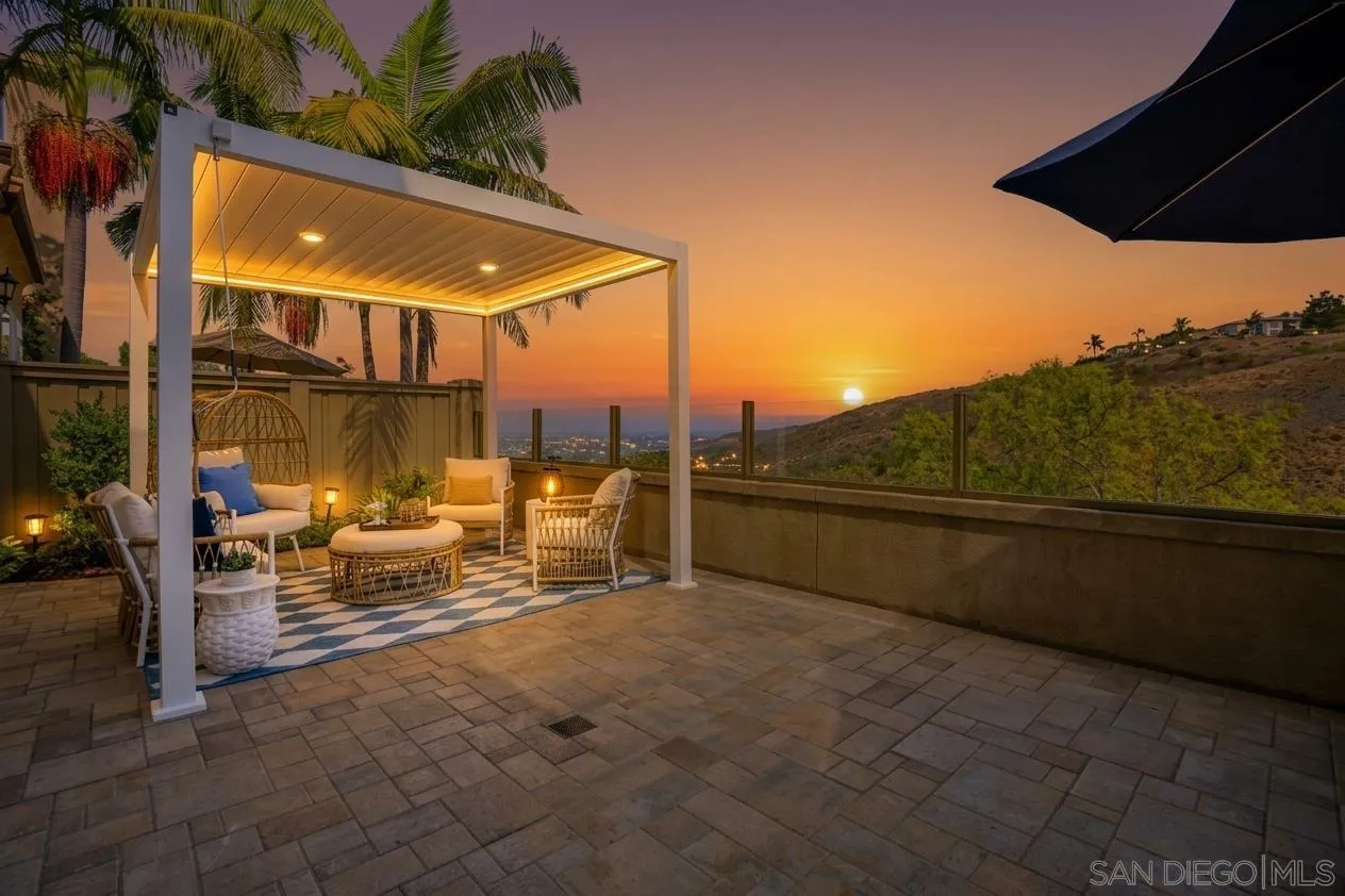 https://cdn.realtyfeed.com/cdn/127/260022666/752c7941f558f4c9bf1d9f7358a57b5e.webp