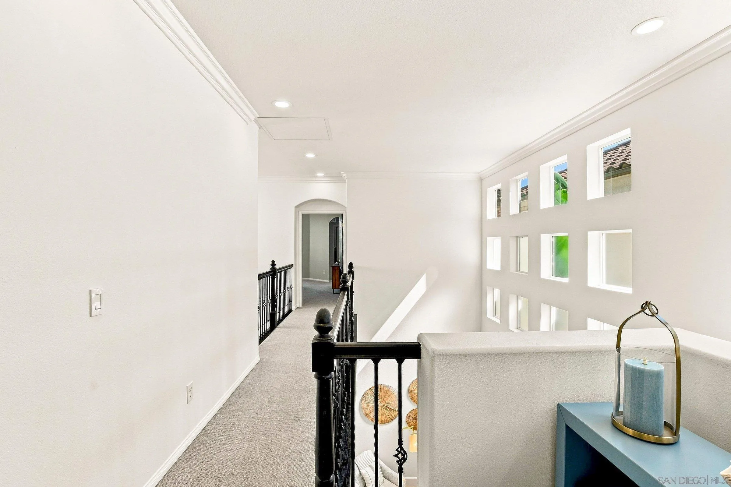https://cdn.realtyfeed.com/cdn/127/260022666/d6d4a05f87cccb39c8affca7905fc37b.webp